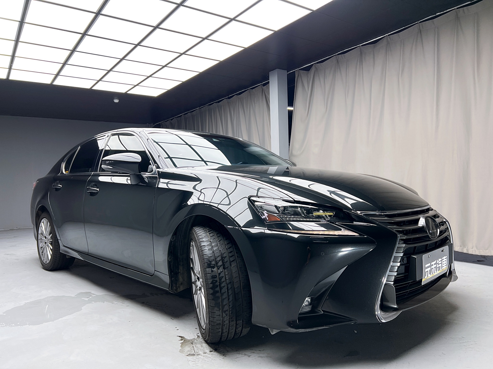 可回原廠 2018 Lexus GS300 頂級版『小李經理』元禾國際車業/特價中/一鍵就到  第19張相片