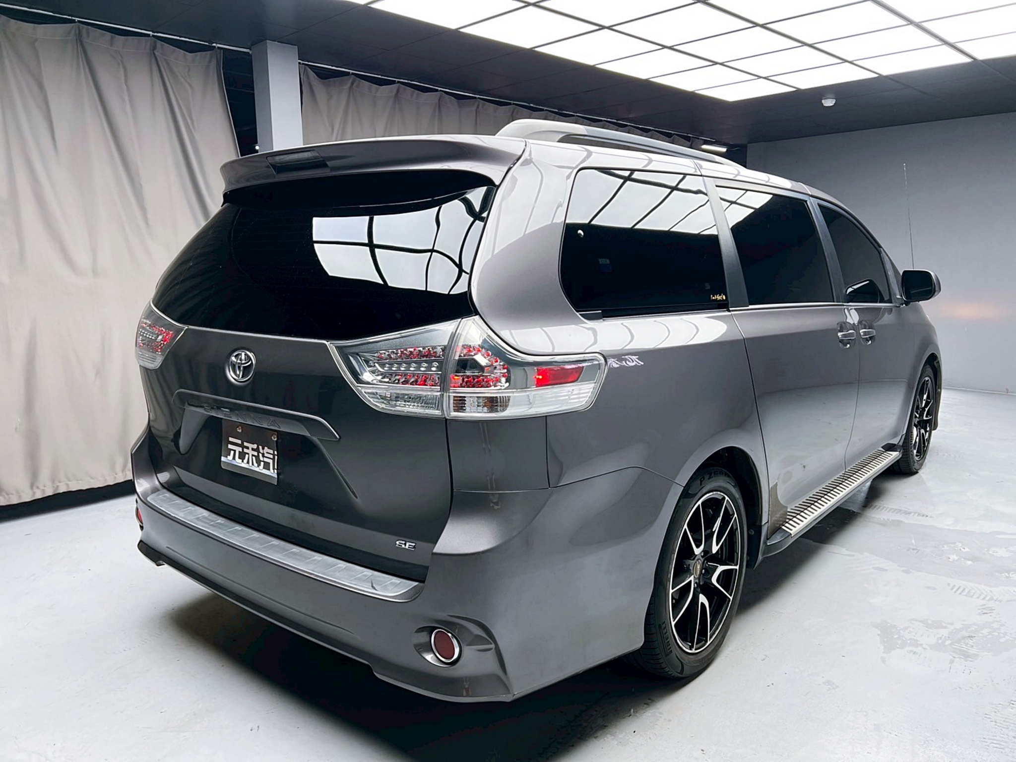 可回原廠 2011 Toyota Sienna SE『小李經理』元禾國際車業/特價中/一鍵就到  第16張相片