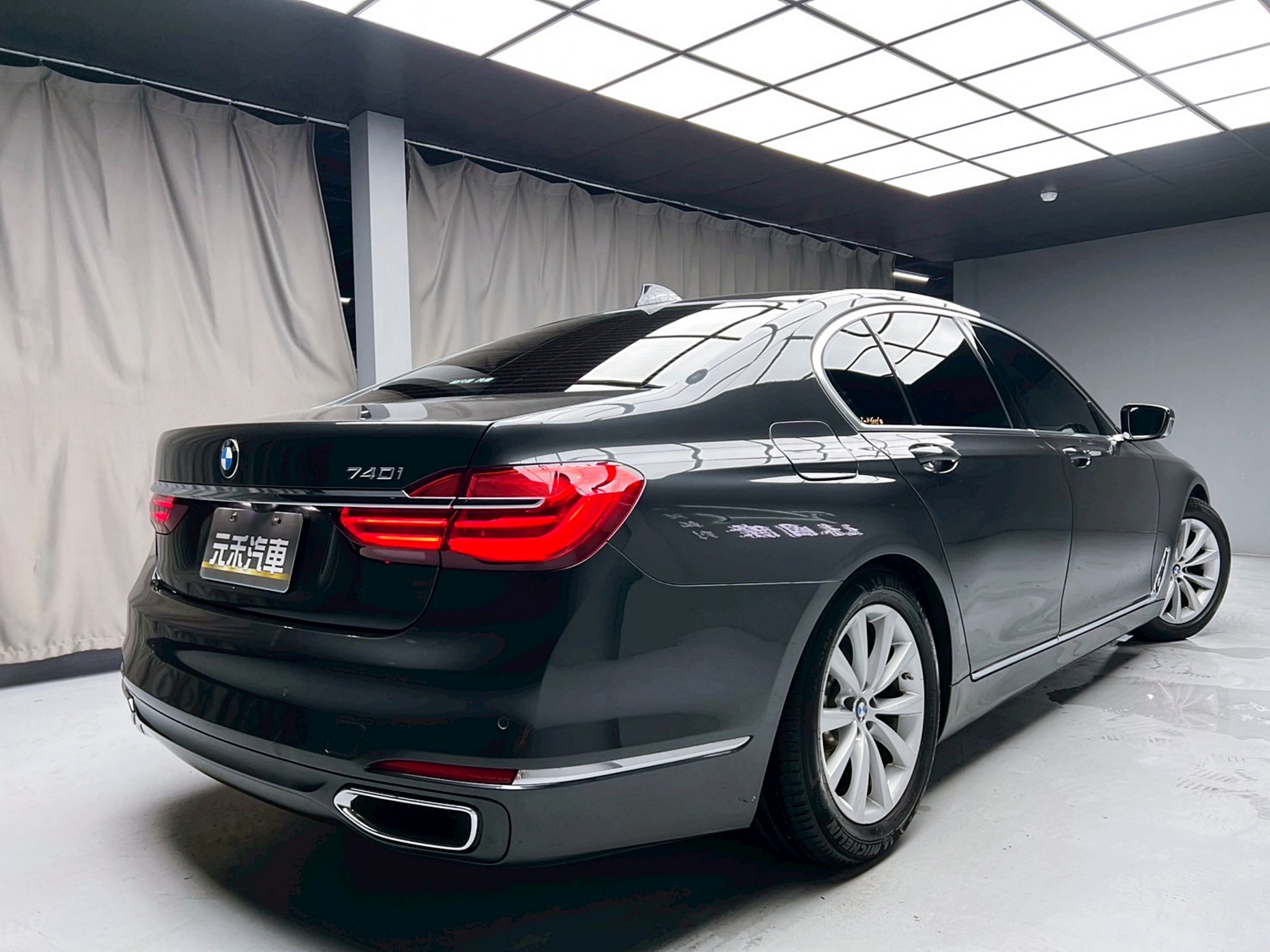 可回原廠 2016 BMW 740i 短軸 G11型『小李經理』元禾國際車業/特價中/一鍵就到  第18張相片