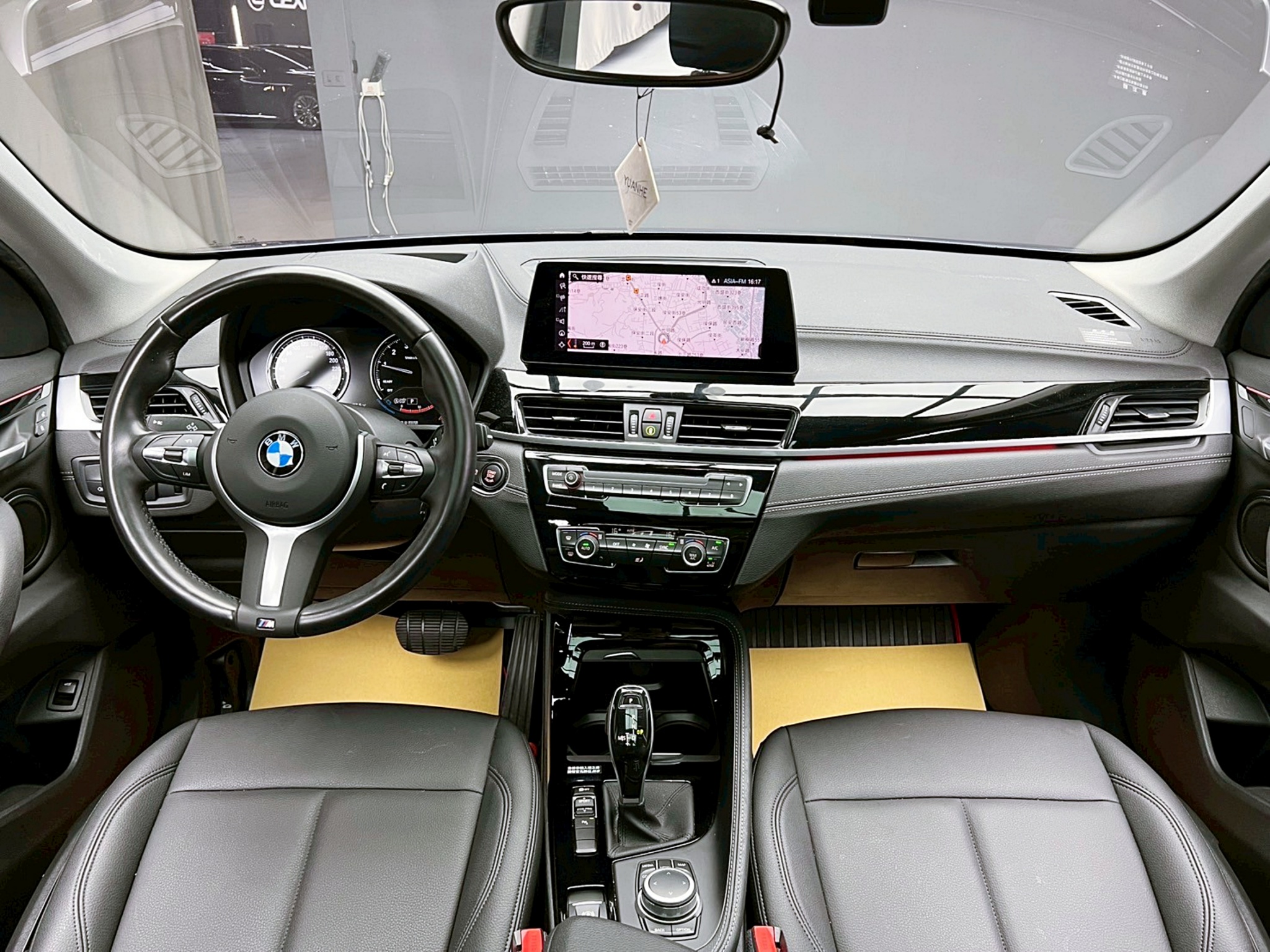 可回原廠 2021 BMW X1 sDrive18i Deluxe Edition 豪華版 F48型『小李經理』元禾國際車業/特價中/一鍵就到  第9張相片