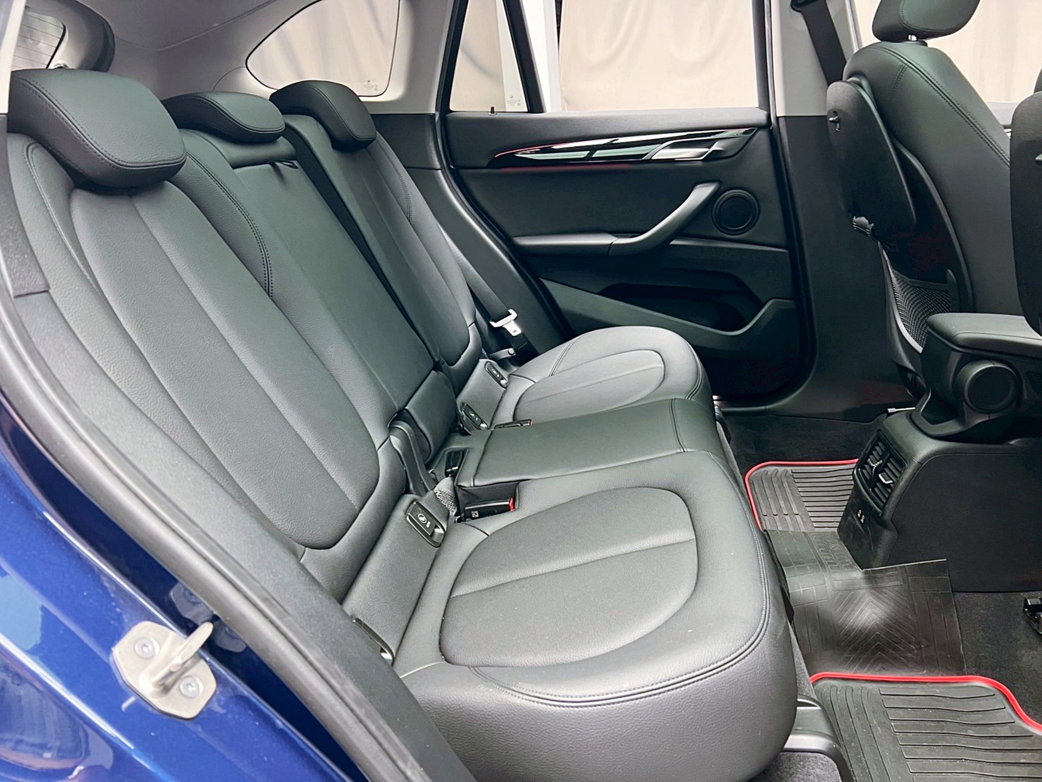 可回原廠 2021 BMW X1 sDrive18i Deluxe Edition 豪華版 F48型『小李經理』元禾國際車業/特價中/一鍵就到  第13張相片