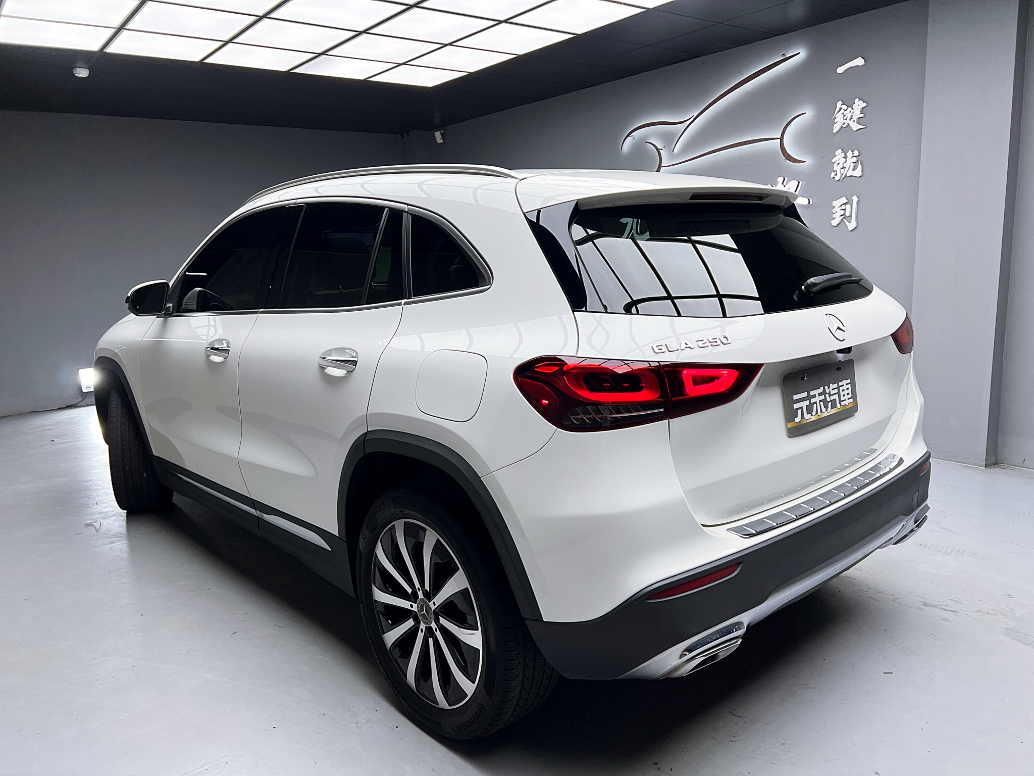 可回原廠 2021 Benz GLA250 H247型『小李經理』元禾國際車業/特價中/一鍵就到  第3張相片
