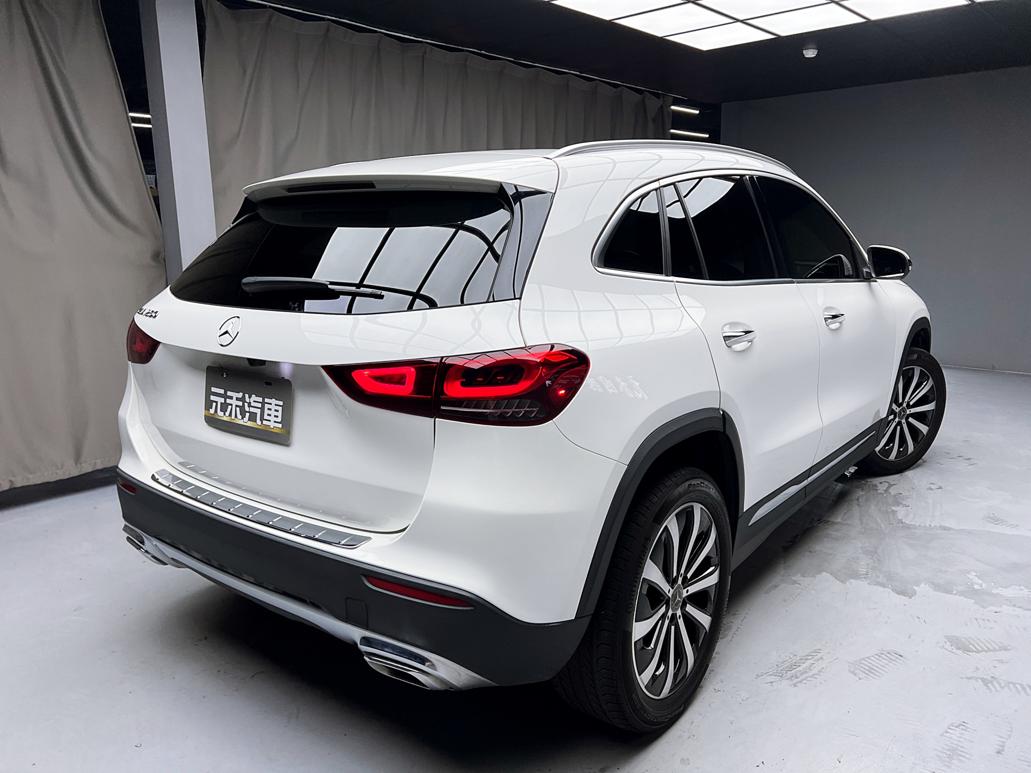 可回原廠 2021 Benz GLA250 H247型『小李經理』元禾國際車業/特價中/一鍵就到  第17張相片