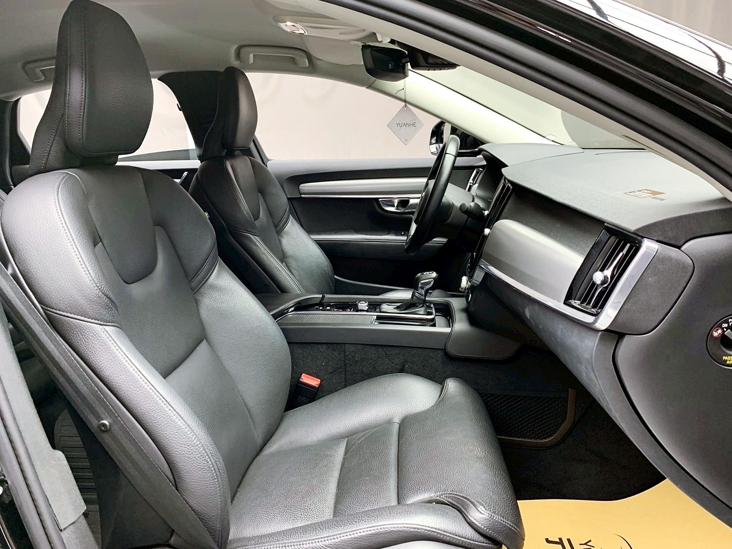 可回原廠 2019 Volvo S90 T4 Momentum『小李經理』元禾國際車業/特價中/一鍵就到  第14張相片