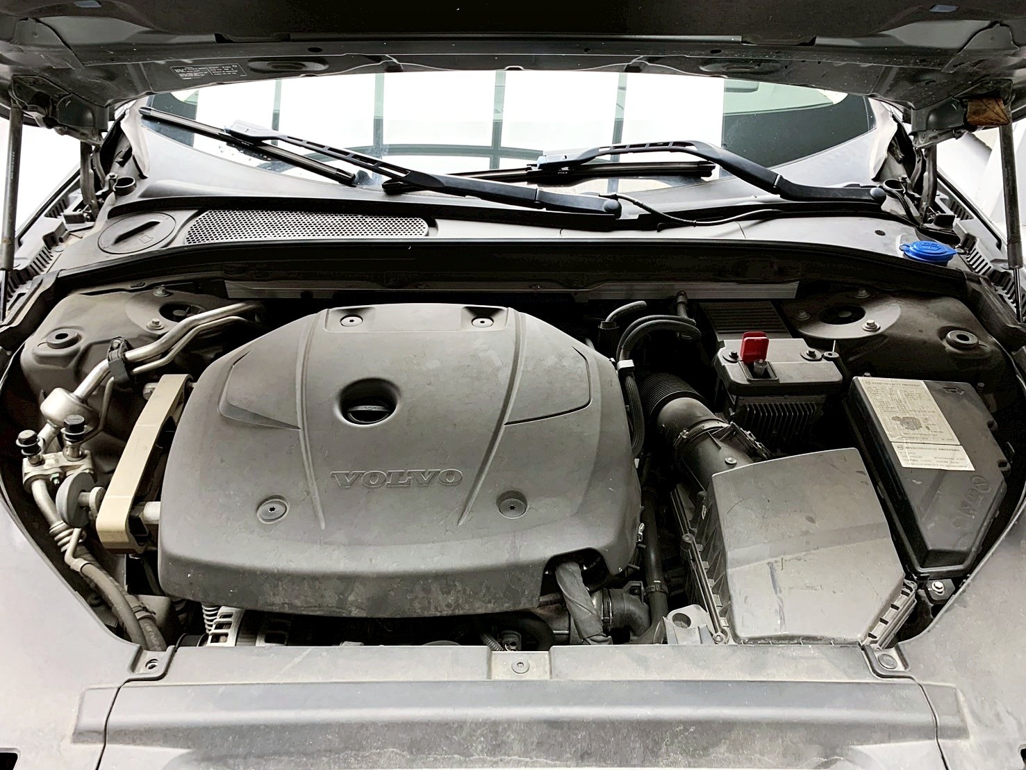 可回原廠 2019 Volvo S90 T4 Momentum『小李經理』元禾國際車業/特價中/一鍵就到  第16張相片