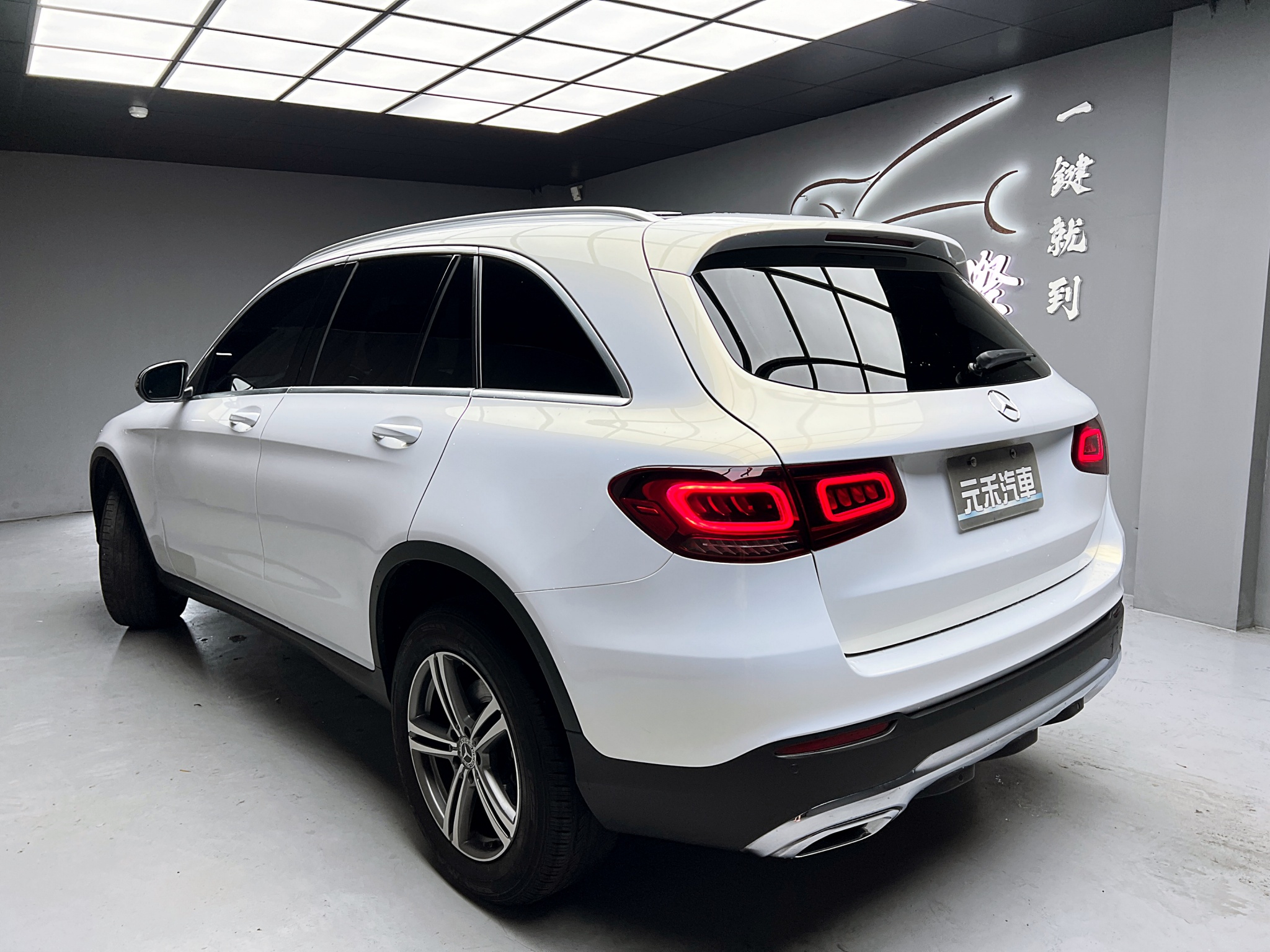 可回原廠 2019 Benz GLC300 X253型『小李經理』元禾國際車業/特價中/一鍵就到  第3張相片