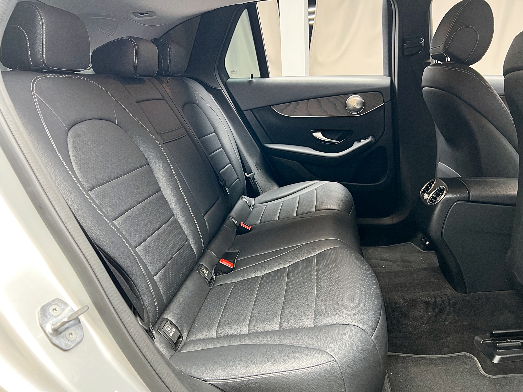 可回原廠 2019 Benz GLC300 X253型『小李經理』元禾國際車業/特價中/一鍵就到  第10張相片