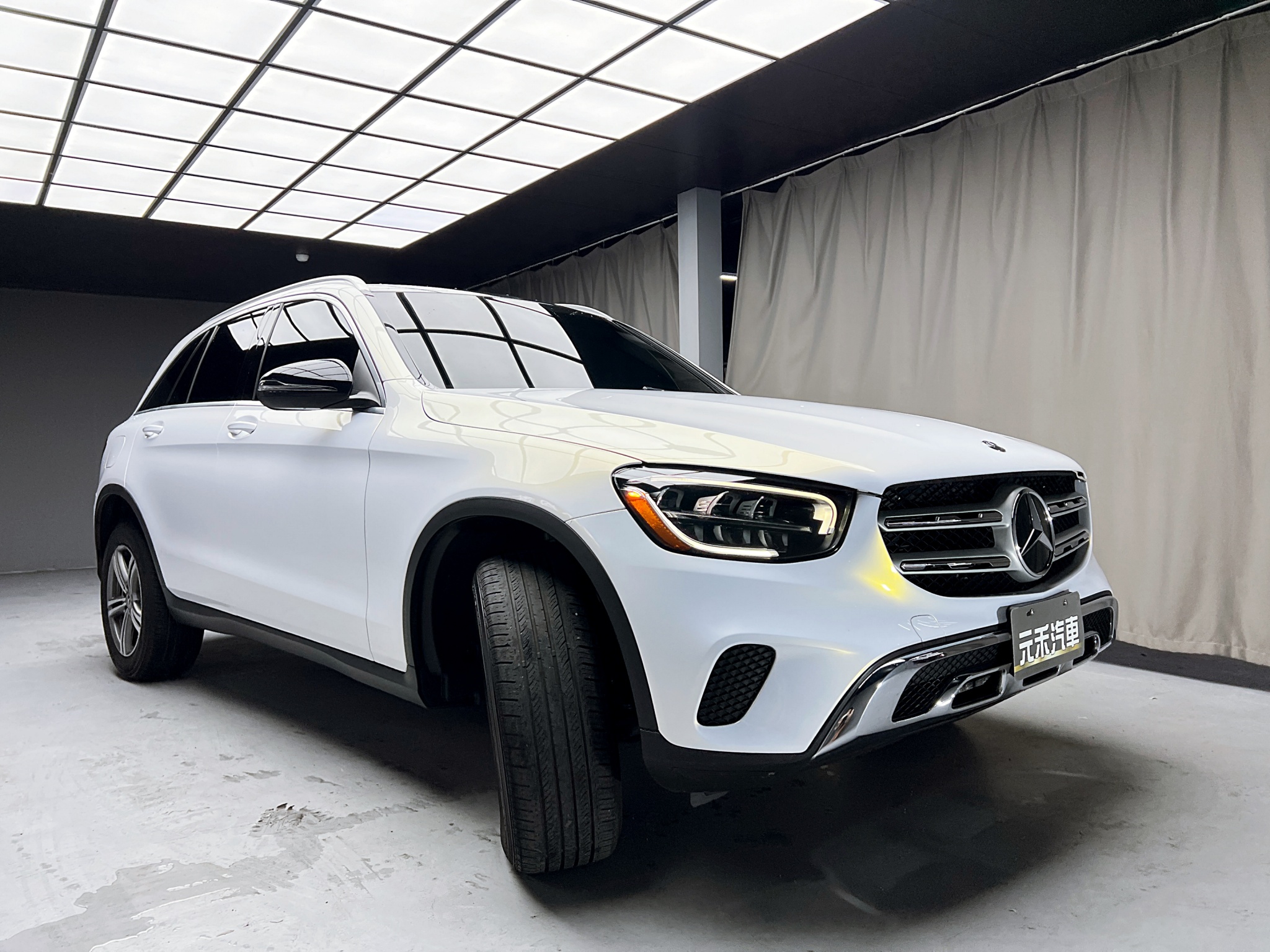 可回原廠 2019 Benz GLC300 X253型『小李經理』元禾國際車業/特價中/一鍵就到  第17張相片
