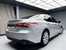 可回原廠 2020 Toyota Camry 豪華版『小李經理』元禾國際車業/特價中/一鍵就到  第17張縮圖