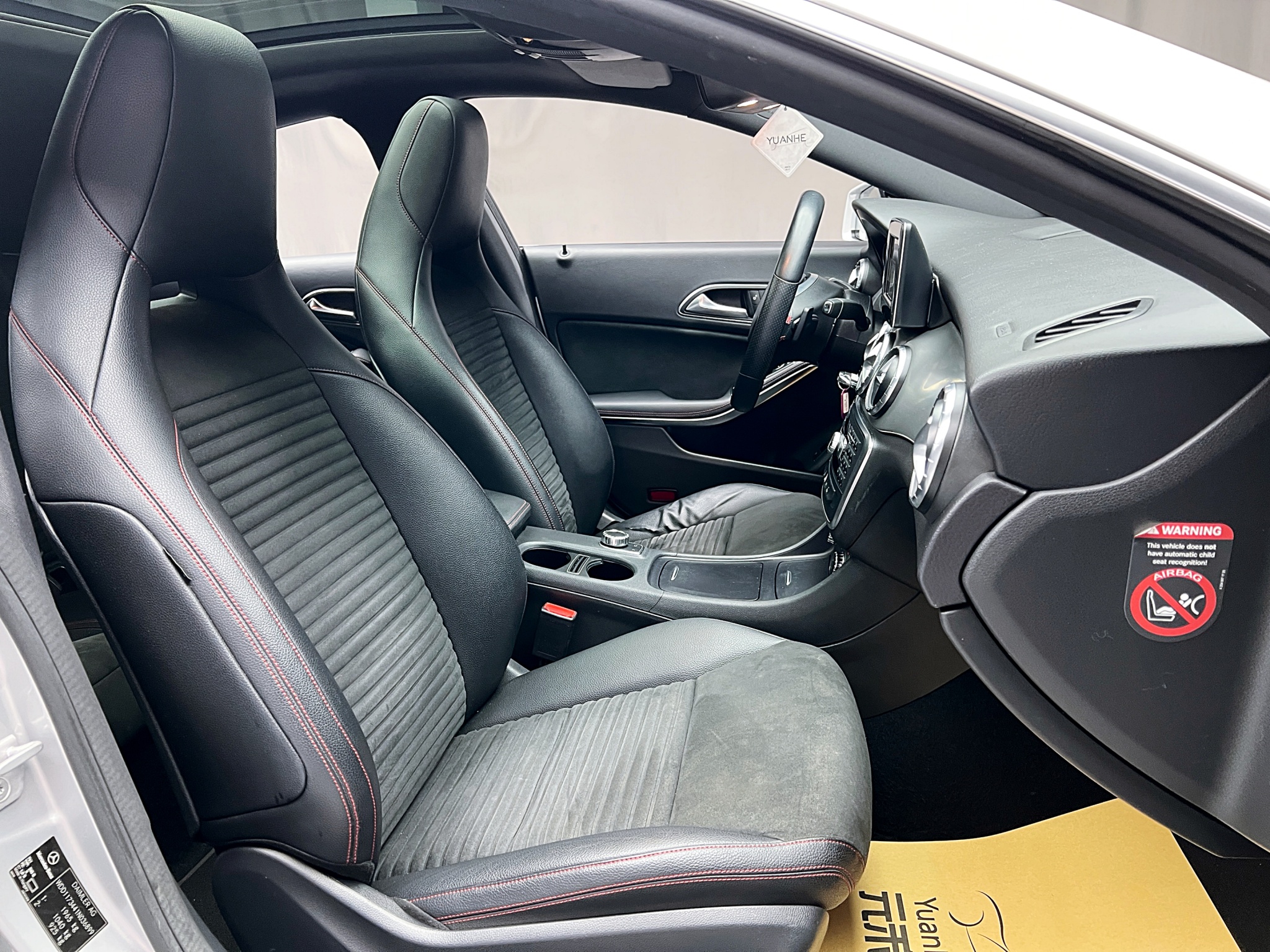 可回原廠 2013/14 Benz CLA250 C117型『小李經理』元禾國際車業/特價中/一鍵就到  第9張相片