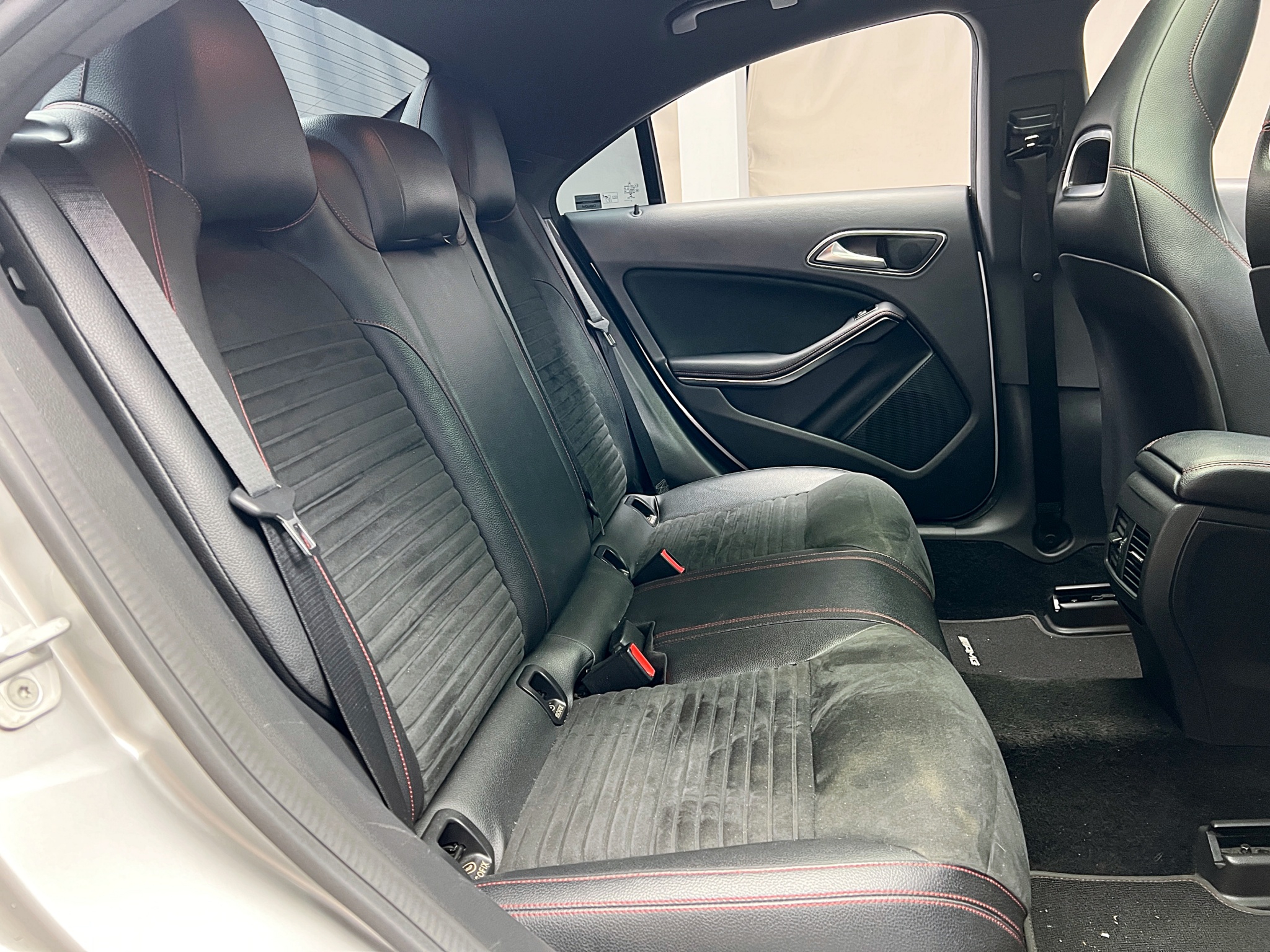 可回原廠 2013/14 Benz CLA250 C117型『小李經理』元禾國際車業/特價中/一鍵就到  第11張相片