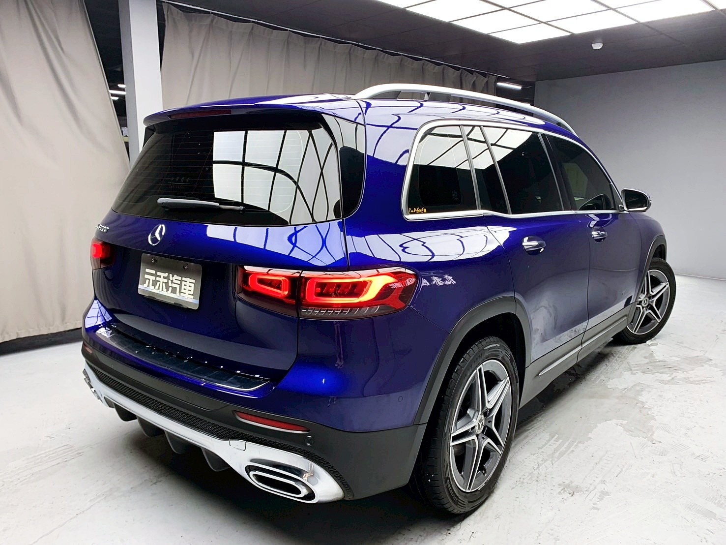 可回原廠 2021 Benz GLB200 AMG X247型『小李經理』元禾國際車業/特價中/一鍵就到  第18張相片