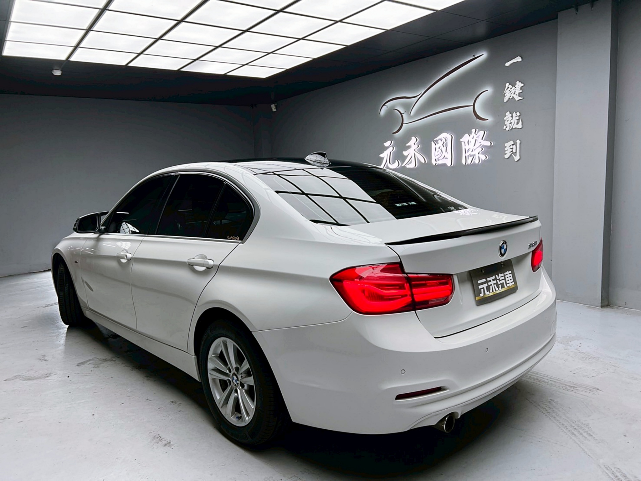 可回原廠 2017 BMW 318i Sedan F30型『小李經理』元禾國際車業/特價中/一鍵就到  第3張相片