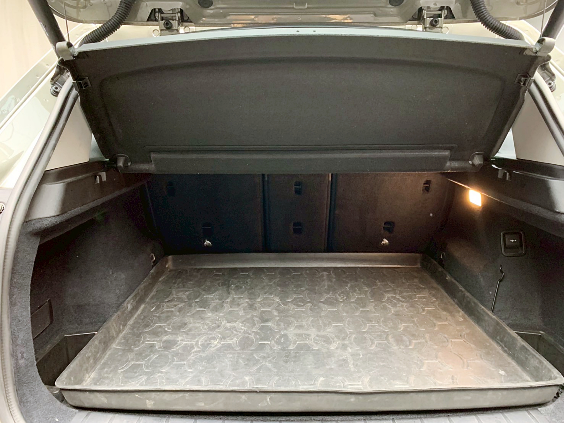 可回原廠 2015/16 BMW X1 sDrive20i F48型『小李經理』元禾國際車業/特價中/一鍵就到  第16張相片