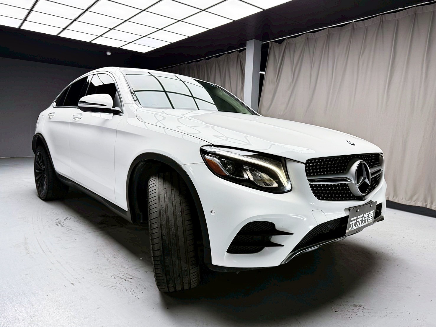 可回原廠 2016/17 Benz GLC300 Coupe AMG 4MATIC C253型『小李經理』元禾國際車業/特價中/一鍵就到  第18張相片