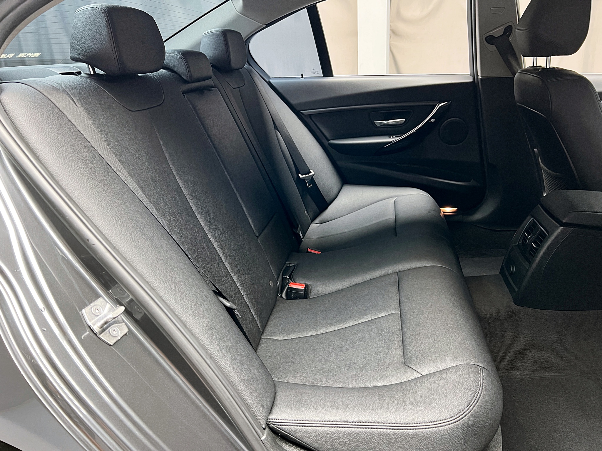 可回原廠 2017 BMW 318i Sedan F30型『小李經理』元禾國際車業/特價中/一鍵就到  第12張相片