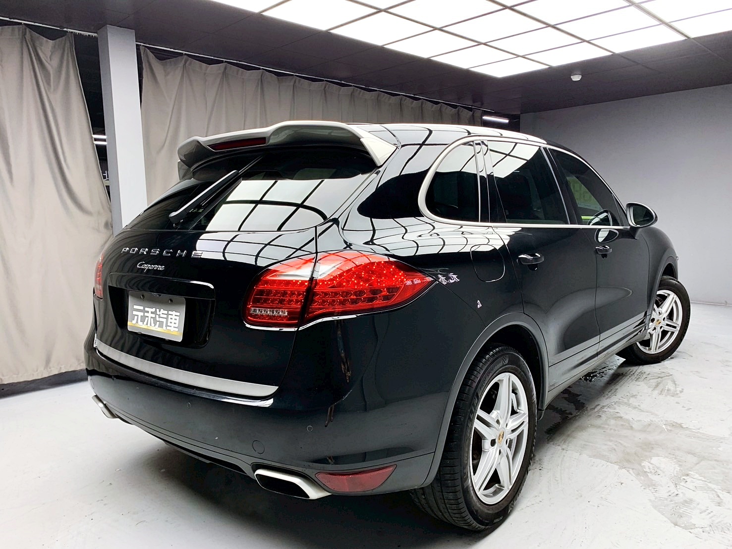 可回原廠 2014 Porsche Cayenne Tiptronic『小李經理』元禾國際車業/特價中/一鍵就到  第19張相片
