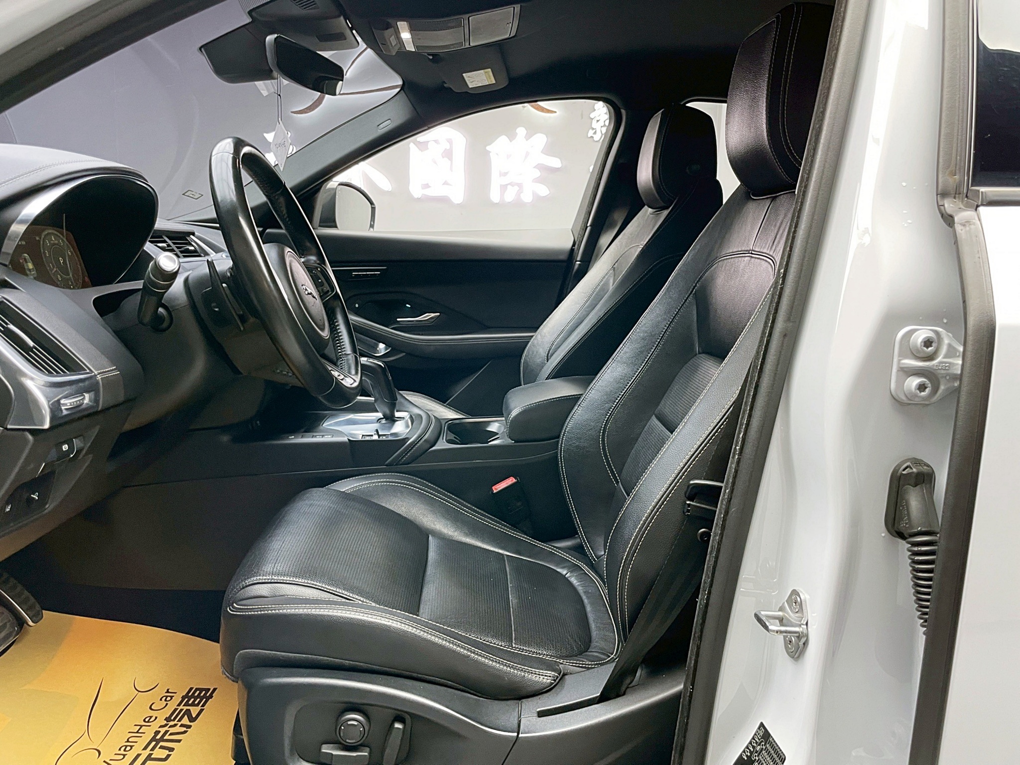 可回原廠 2018 Jaguar E-Pace P250 R-Dynamic『小李經理』元禾國際車業/特價中/一鍵就到  第11張相片