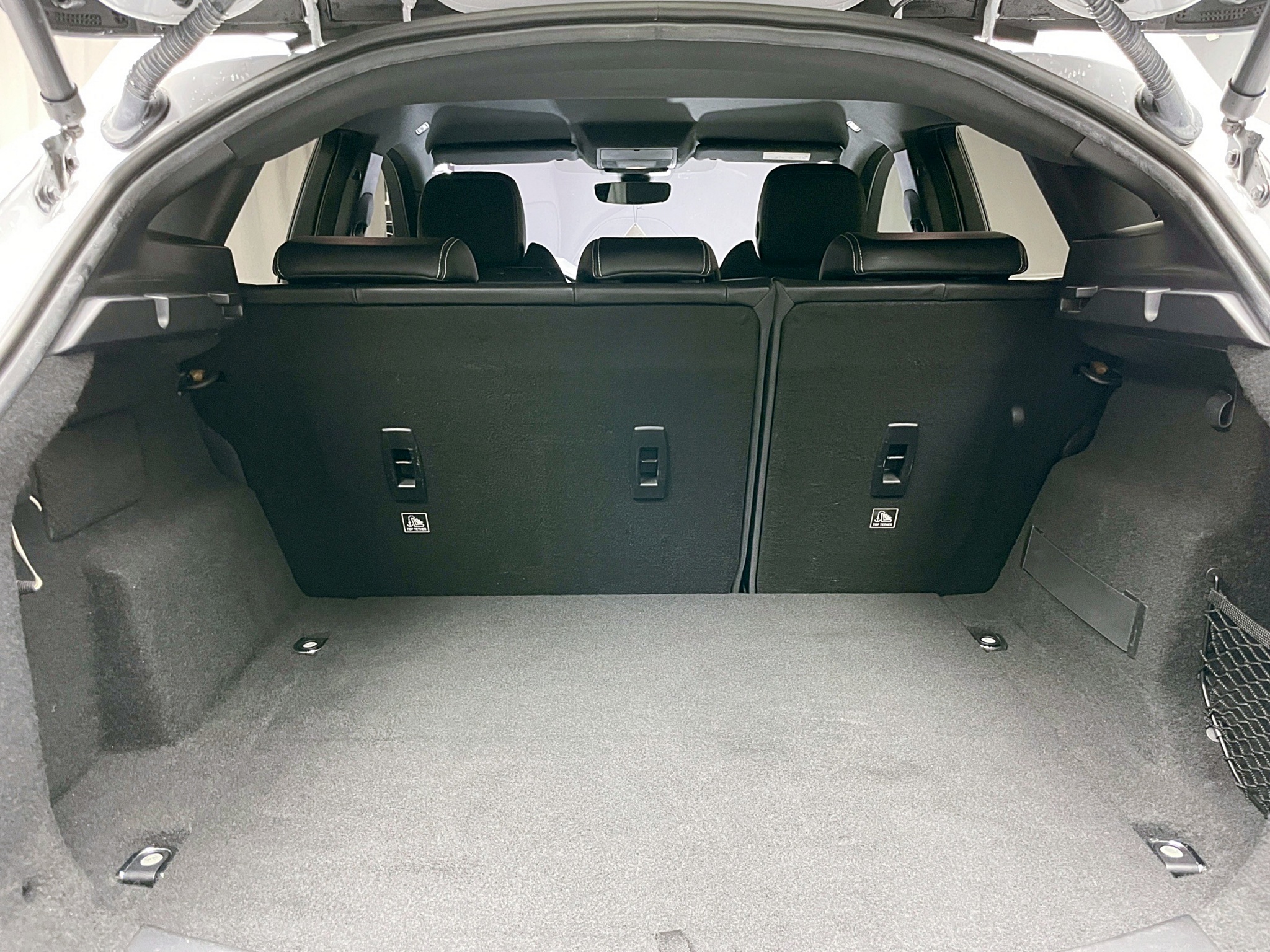 可回原廠 2018 Jaguar E-Pace P250 R-Dynamic『小李經理』元禾國際車業/特價中/一鍵就到  第16張相片