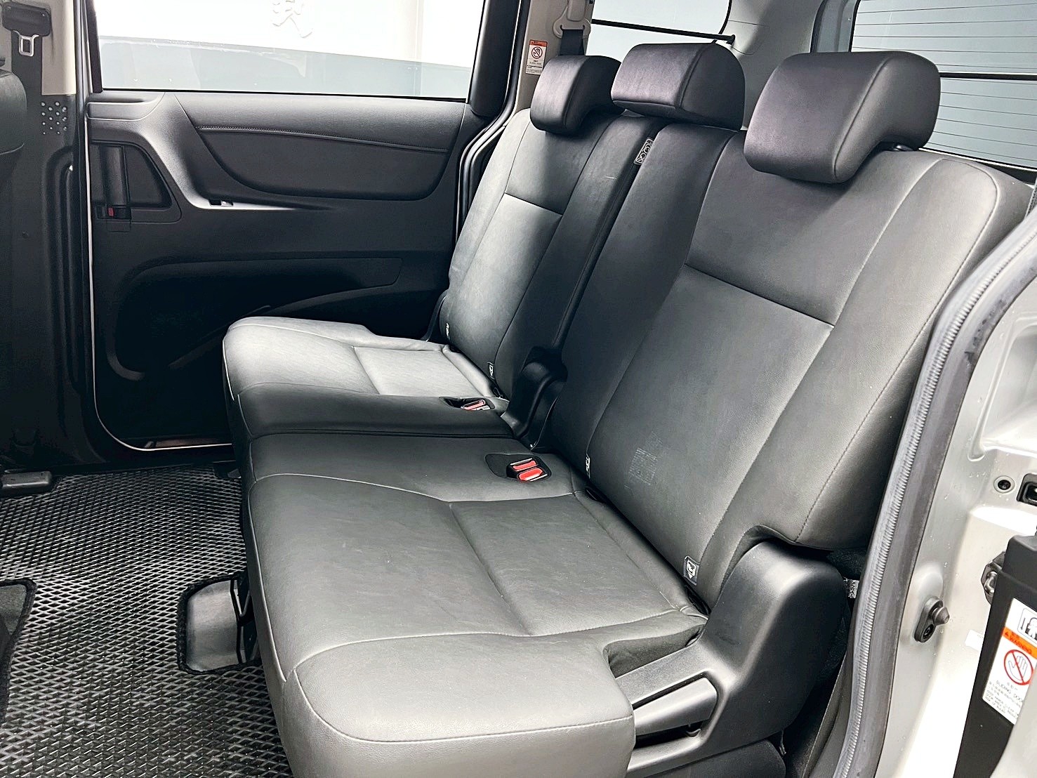 可回原廠 2022 Toyota Sienta 五人座豪華版『小李經理』元禾國際車業/特價中/一鍵就到  第9張相片