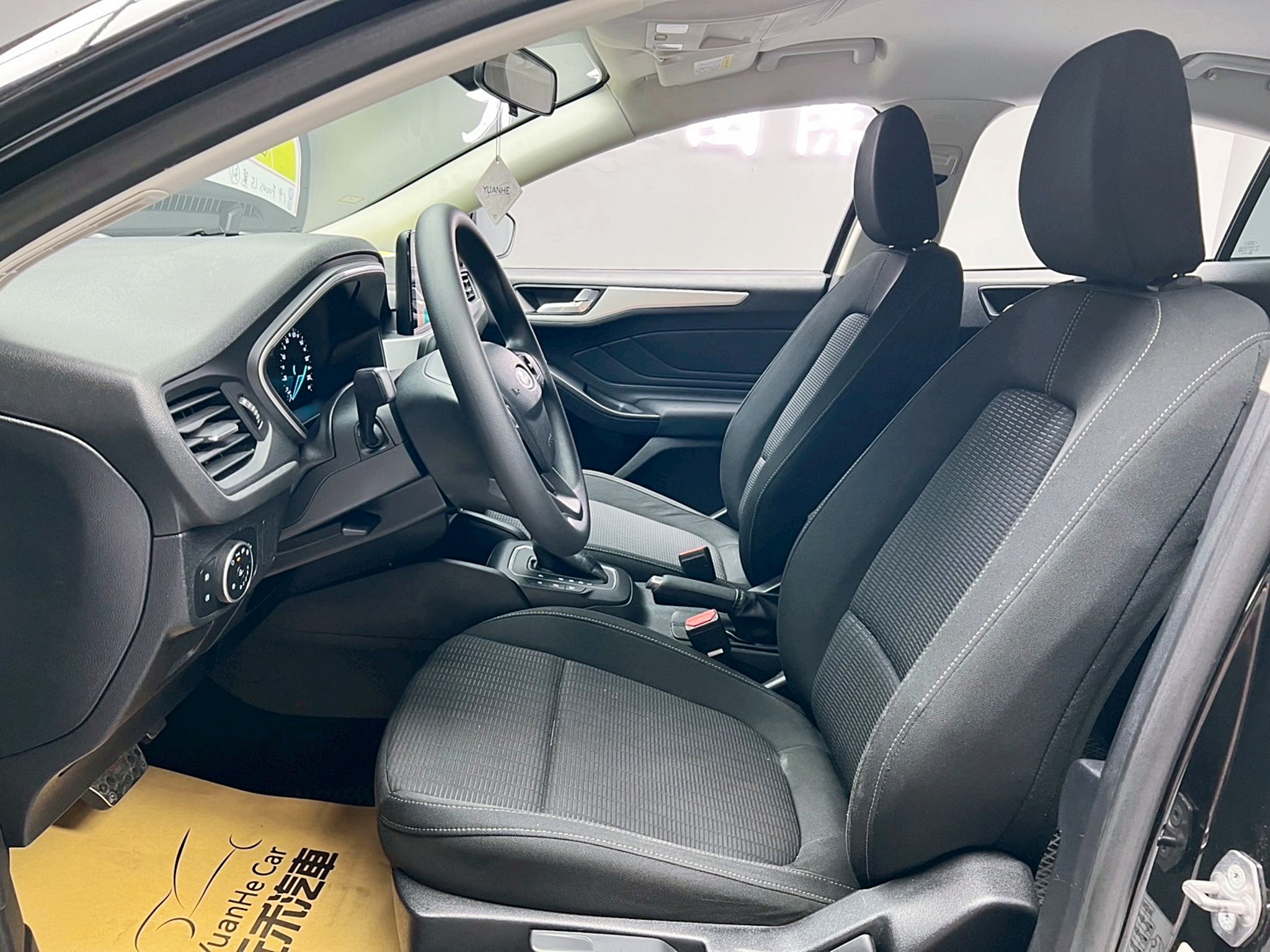 可回原廠 2019 Ford Focus 5D Ti-VCT 時尚型『小李經理』元禾國際車業/特價中/一鍵就到  第7張相片