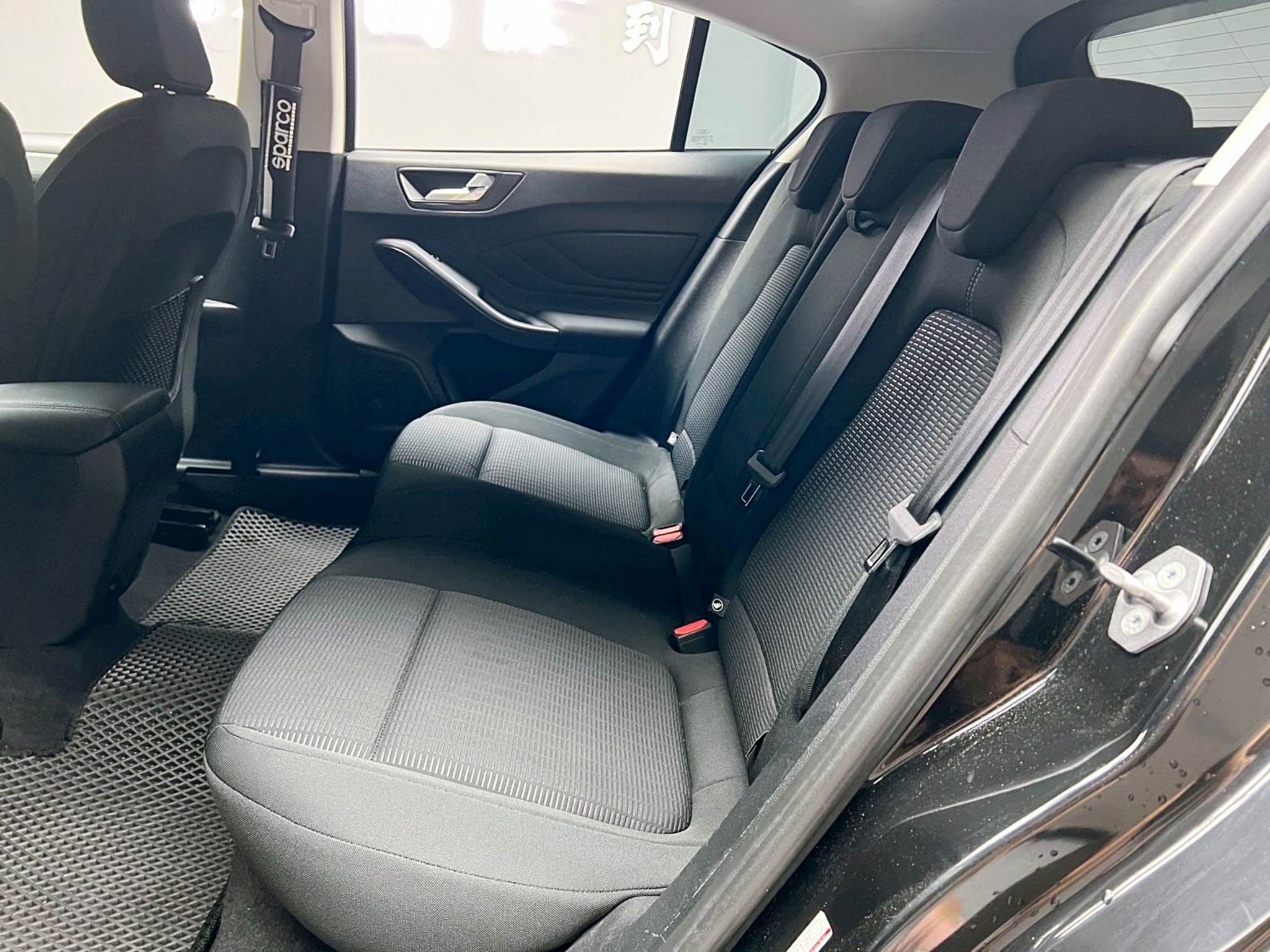 可回原廠 2019 Ford Focus 5D Ti-VCT 時尚型『小李經理』元禾國際車業/特價中/一鍵就到  第8張相片