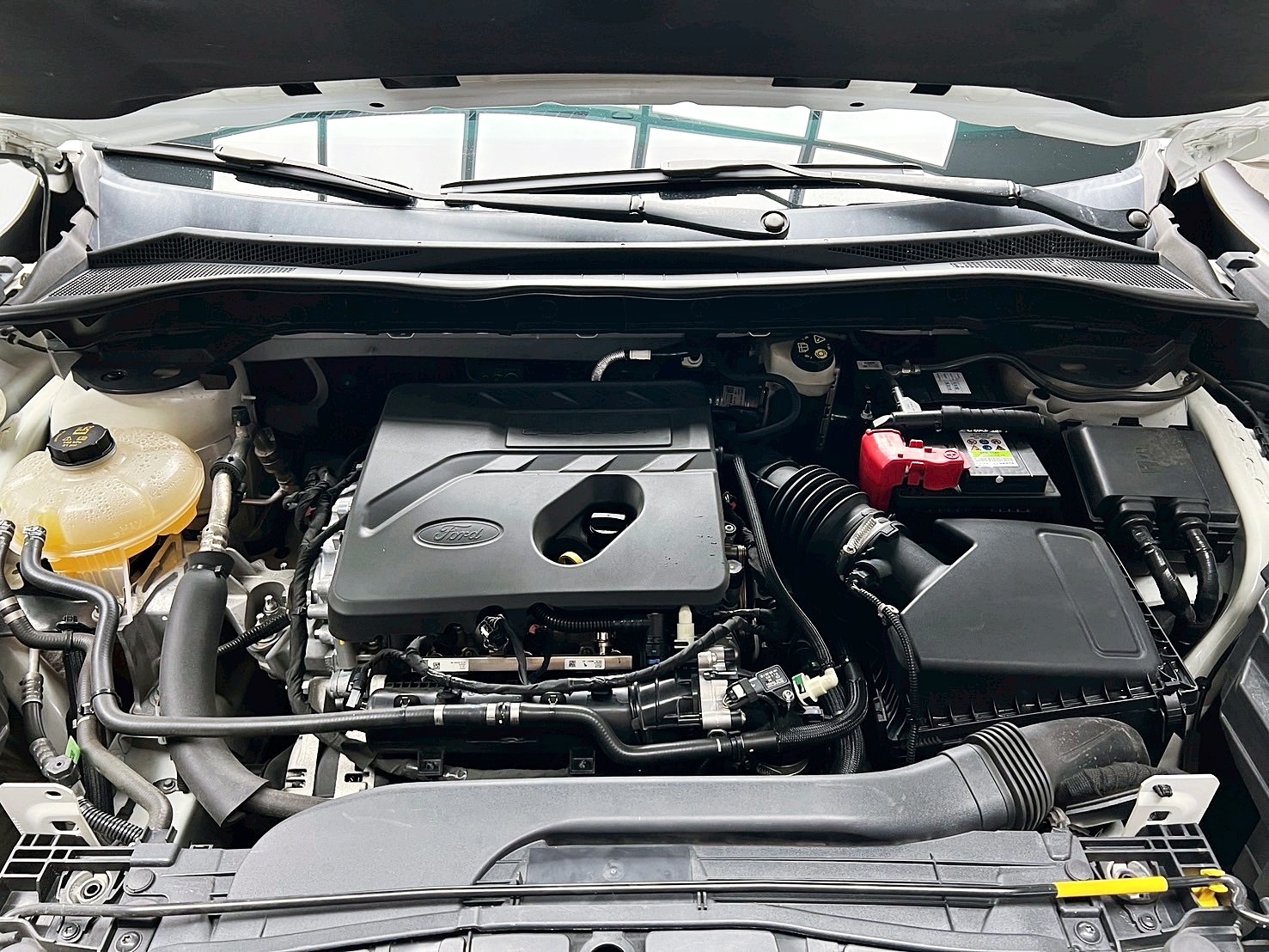 可回原廠 2020 Ford Kuga EcoBoost 180旗艦型『小李經理』元禾國際車業/特價中/一鍵就到  第4張相片