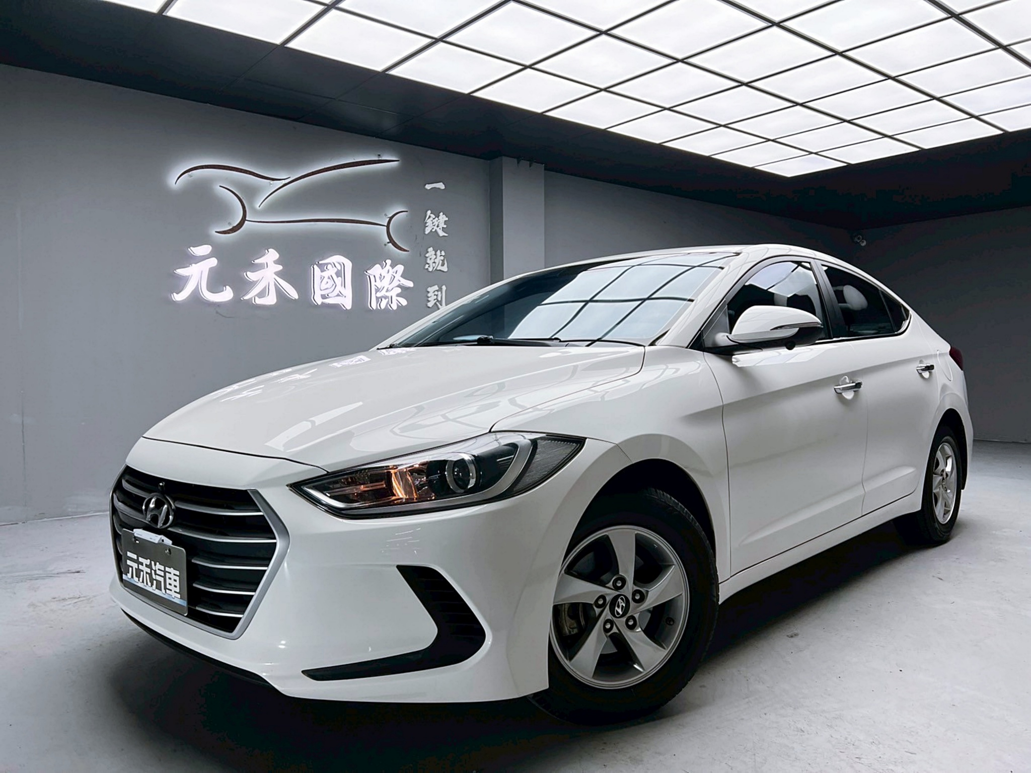 可回原廠 2019 Hyundai Elantra 悍動型『小李經理』元禾國際車業/特價中/一鍵就到  第1張相片