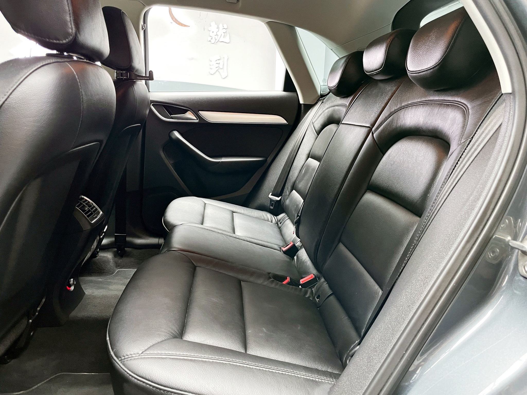 可回原廠 2013 Audi Q3 Sport TFSI Quattro『小李經理』元禾國際車業/特價中/一鍵就到  第7張相片