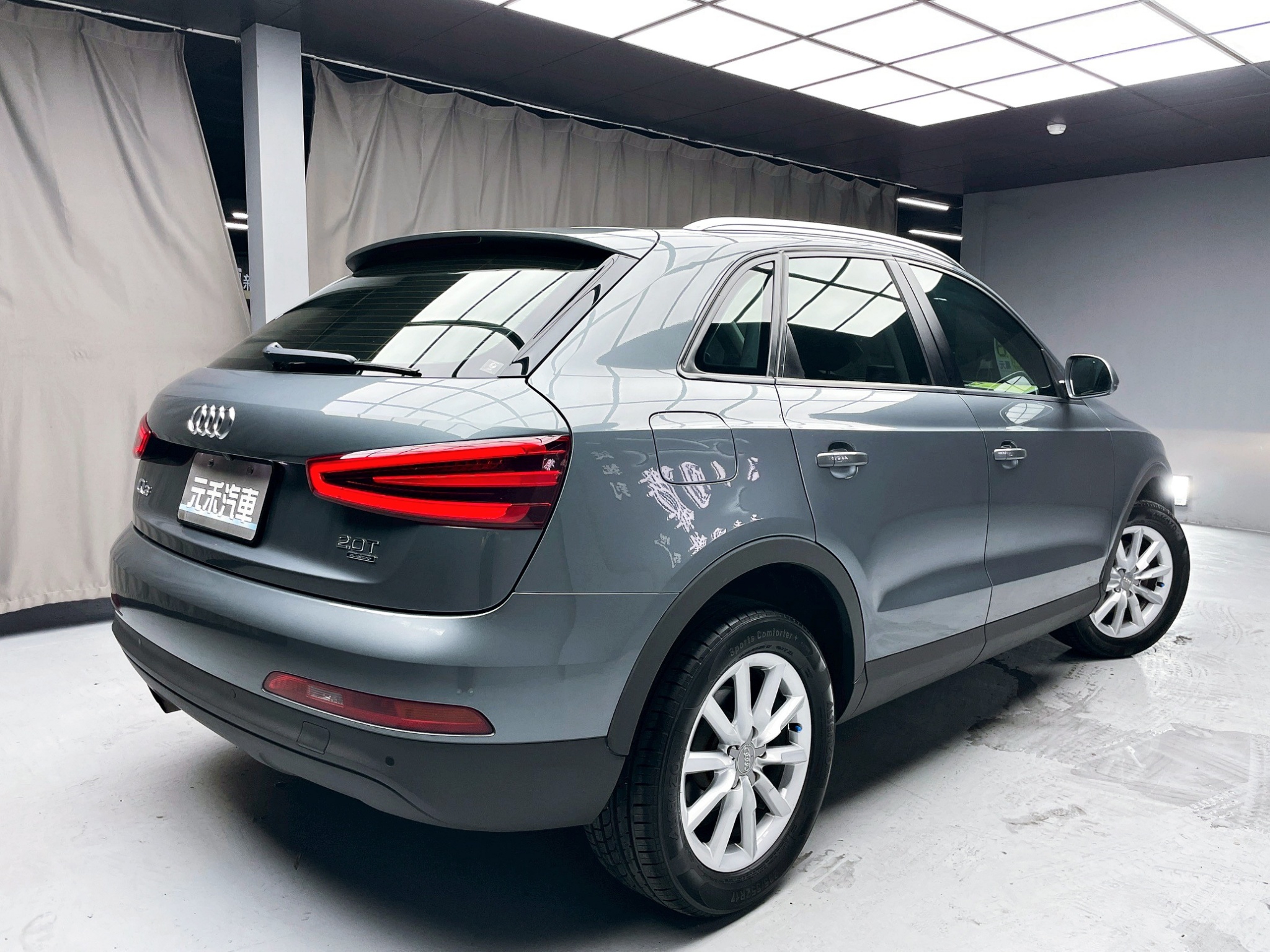 可回原廠 2013 Audi Q3 Sport TFSI Quattro『小李經理』元禾國際車業/特價中/一鍵就到  第19張相片