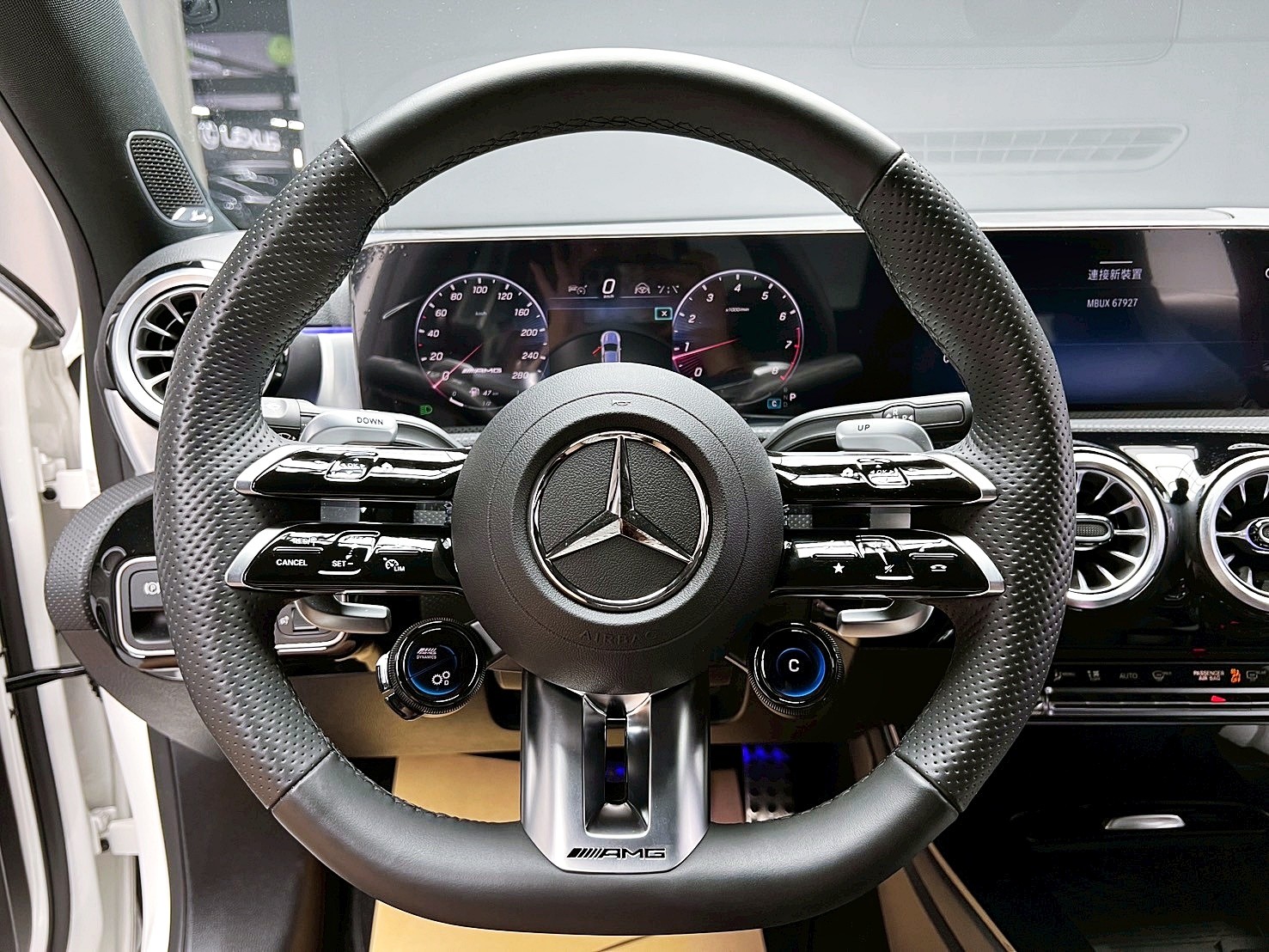可回原廠 2022/23 Benz A35 AMG 4MATIC W177型『小李經理』元禾國際車業/特價中/一鍵就到  第12張相片