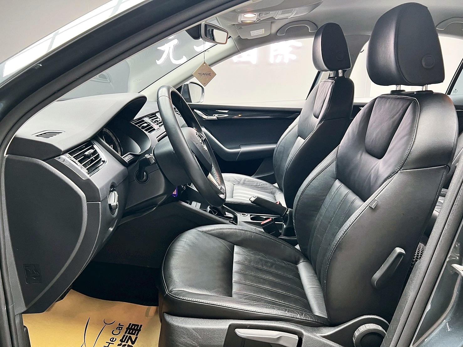可回原廠 2018 Skoda Octavia TSI豪華動能版『小李經理』元禾國際車業/特價中/一鍵就到  第6張相片