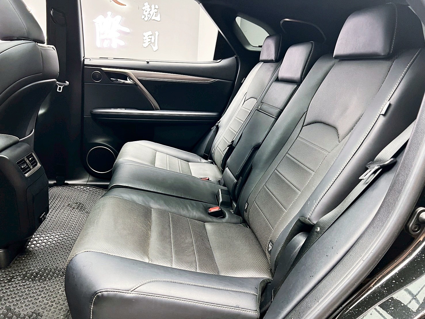 可回原廠 2020 Lexus RX300 F Sport『小李經理』元禾國際車業/特價中/一鍵就到  第5張相片