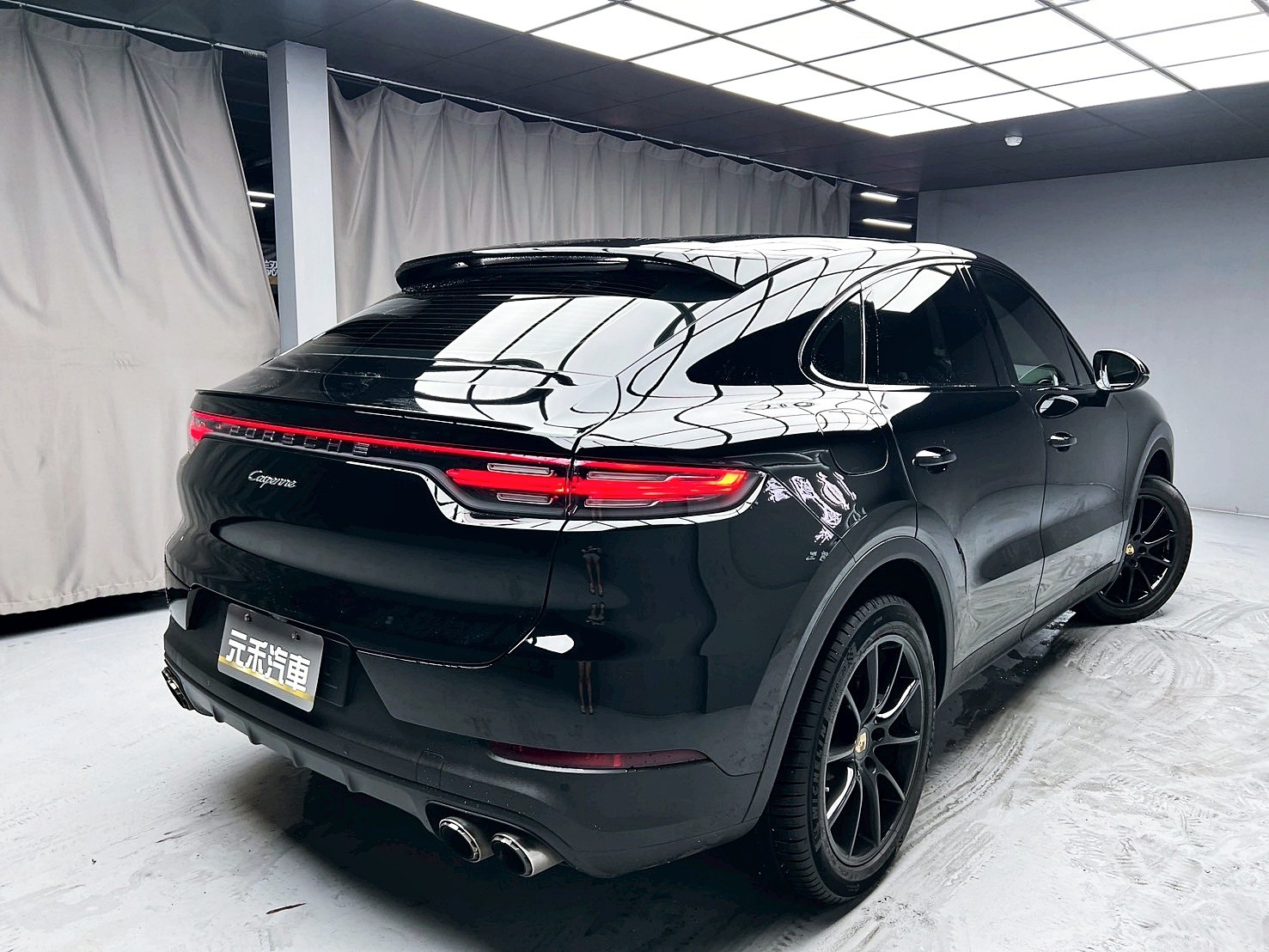 可回原廠 2020 Porsche Cayenne Coupe V6『小李經理』元禾國際車業/特價中/一鍵就到  第17張相片