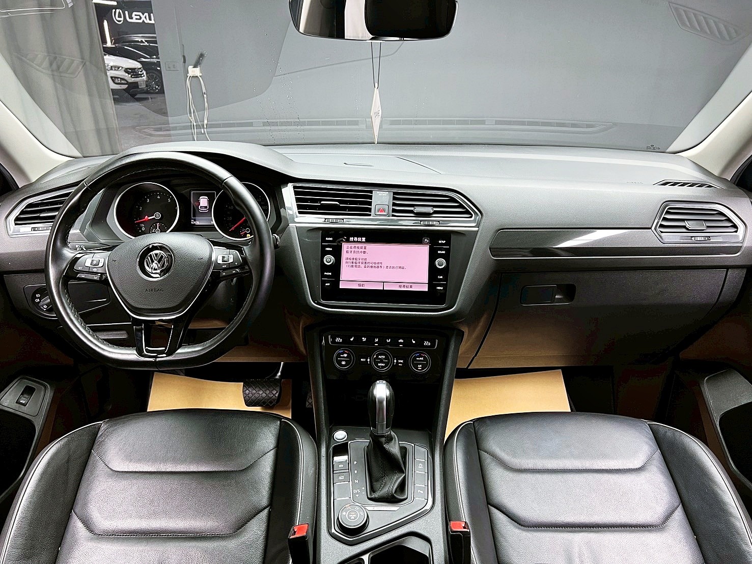 可回原廠 2019 福斯 Tiguan Allspace 330TSI Comfortline 七人座『小李經理』元禾國際車業/特價中/一鍵就到  第11張相片