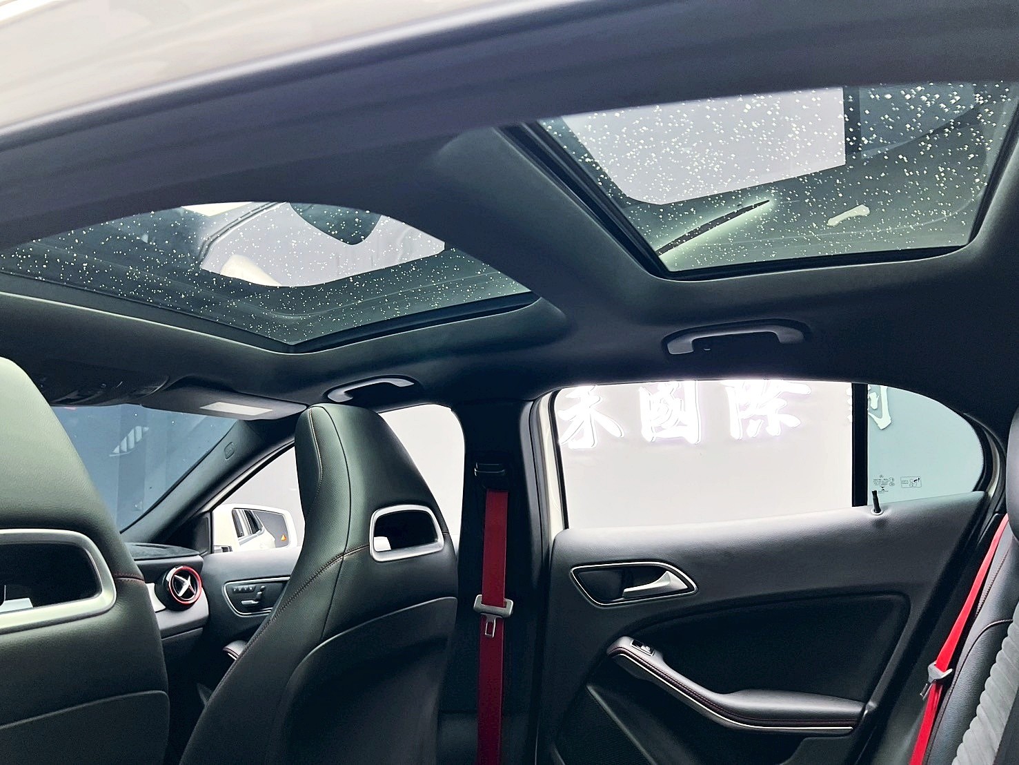 可回原廠 2014/15 Benz GLA45 AMG 4MATIC X156型『小李經理』元禾國際車業/特價中/一鍵就到  第7張相片