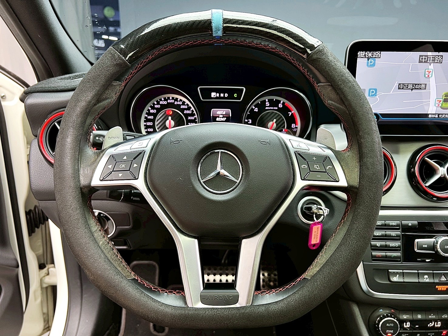 可回原廠 2014/15 Benz GLA45 AMG 4MATIC X156型『小李經理』元禾國際車業/特價中/一鍵就到  第12張相片