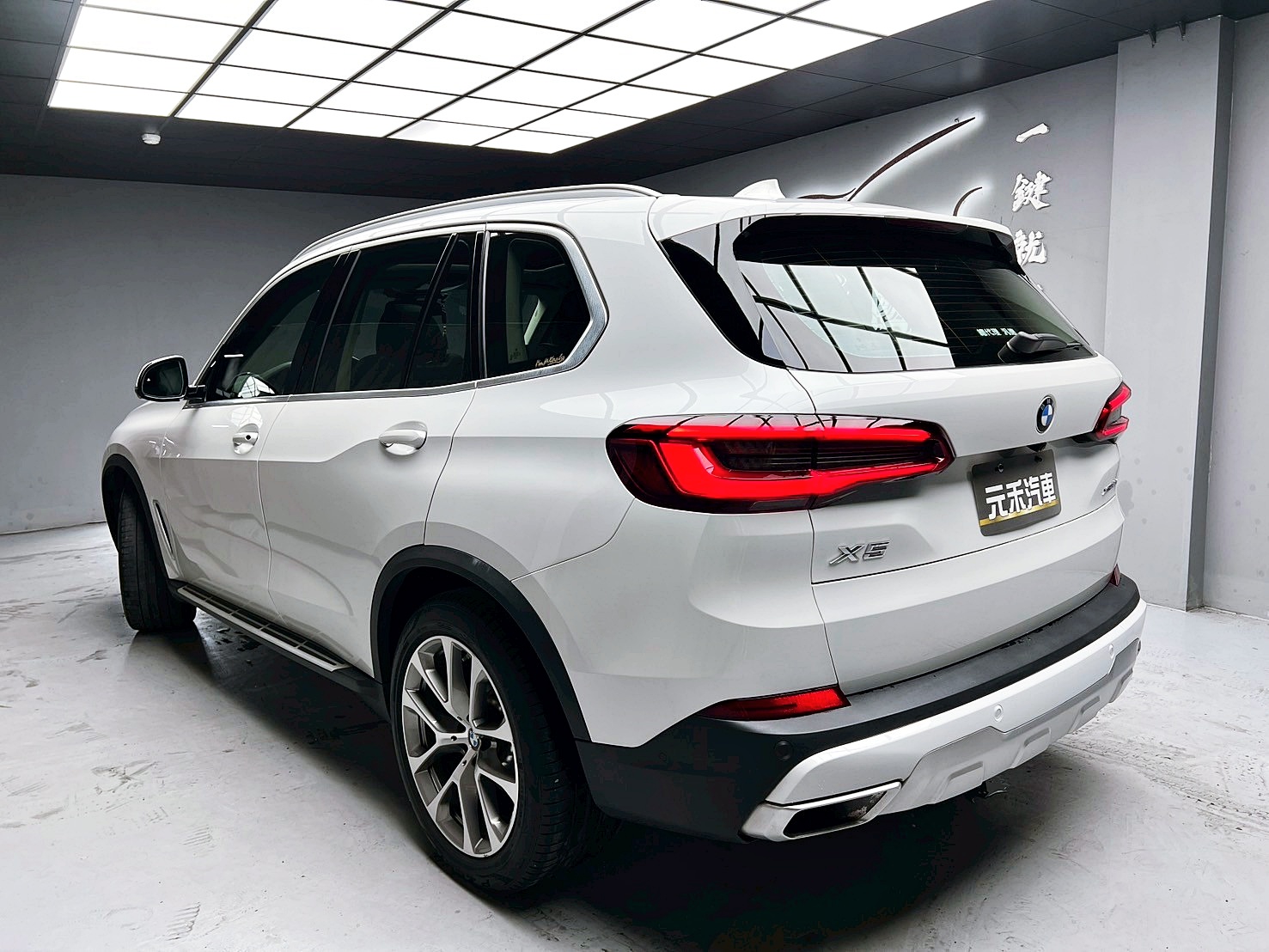 可回原廠 2018/19 BMW X5 xDrive40i 旗艦版 G05型『小李經理』元禾國際車業/特價中/一鍵就到  第17張相片