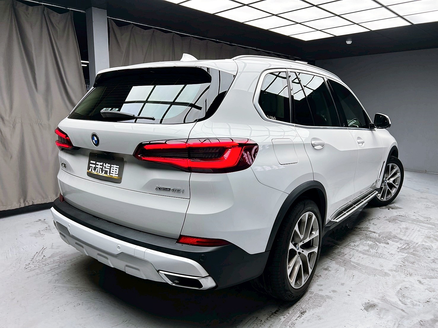 可回原廠 2018/19 BMW X5 xDrive40i 旗艦版 G05型『小李經理』元禾國際車業/特價中/一鍵就到  第18張相片