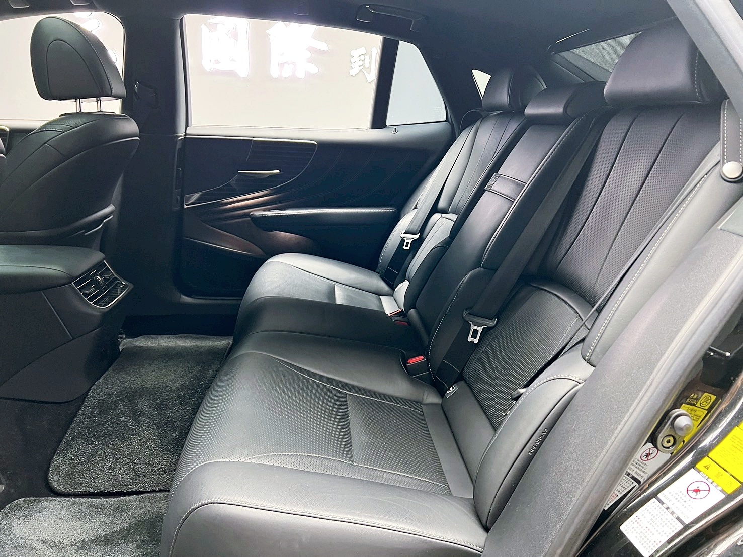 可回原廠 2018 Lexus LS350 豪華版『小李經理』元禾國際車業/特價中/一鍵就到  第5張相片