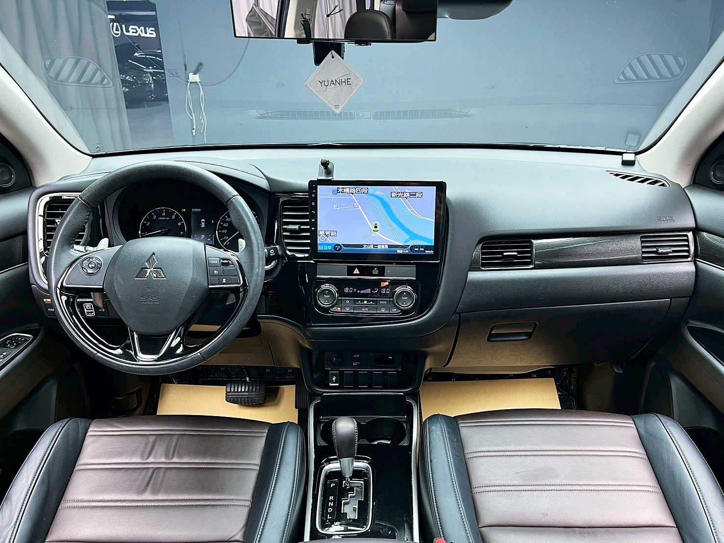 可回原廠 2019 Mitsubishi Outlander AWD 七人座旗艦型『小李經理』元禾國際車業/特價中/一鍵就到  第10張相片