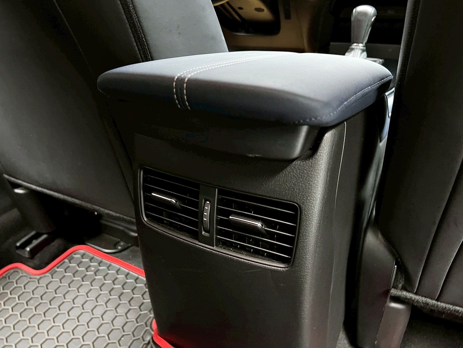 可回原廠 2019/20 Mazda CX30 頂級型『小李經理』元禾國際車業/特價中/一鍵就到  第9張相片