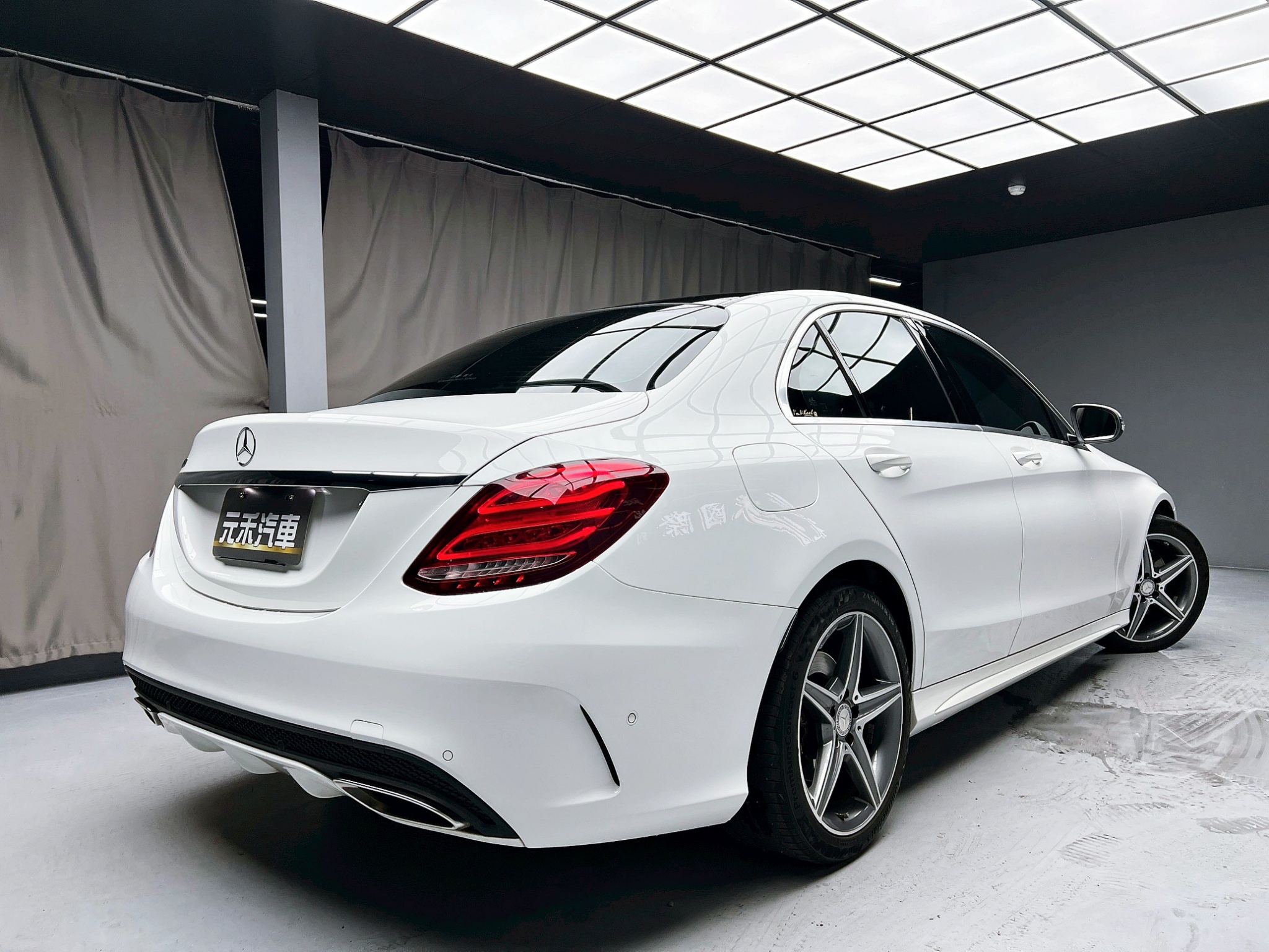 可回原廠 2015/16 Benz C250 Sedan AMG Line W205型『小李經理』元禾國際車業/特價中/一鍵就到  第18張相片