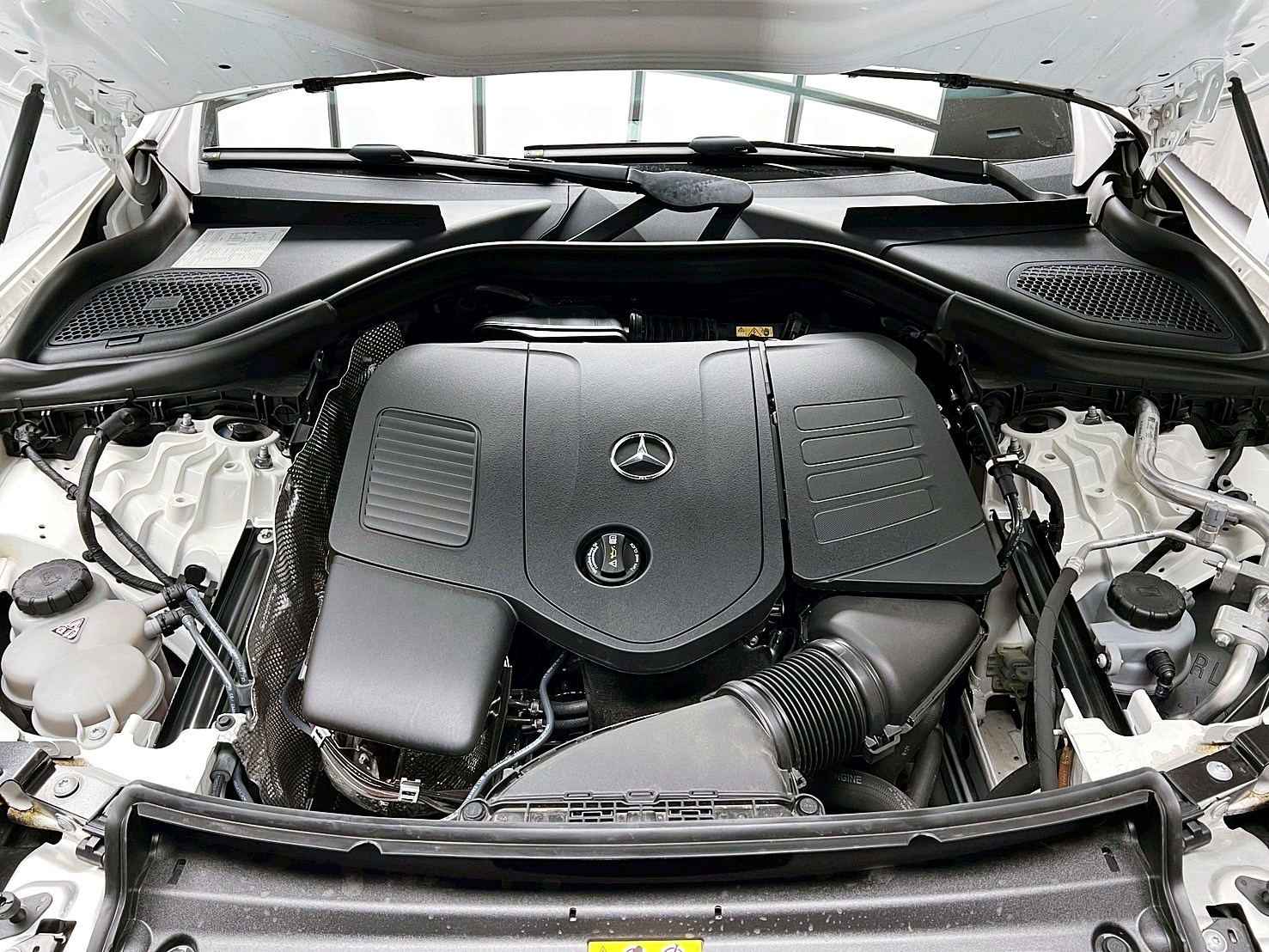 可回原廠 2023 Benz GLC200 4MATIC X254型『小李經理』元禾國際車業/特價中/一鍵就到  第4張相片