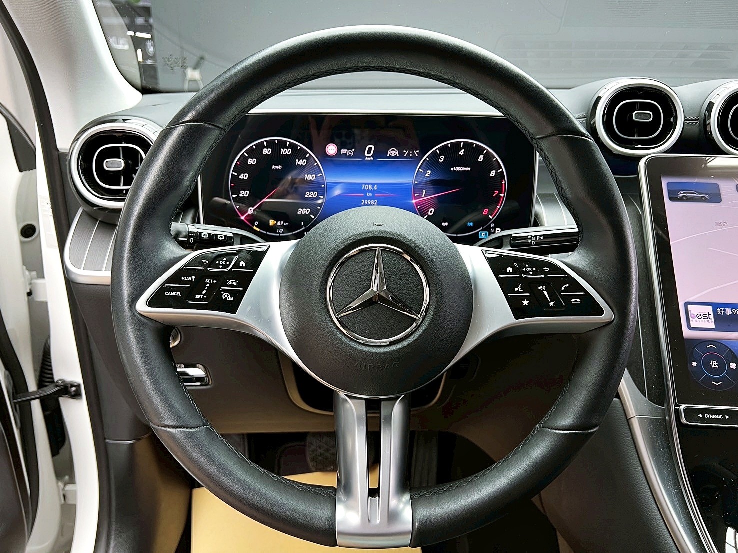 可回原廠 2023 Benz GLC200 4MATIC X254型『小李經理』元禾國際車業/特價中/一鍵就到  第11張相片