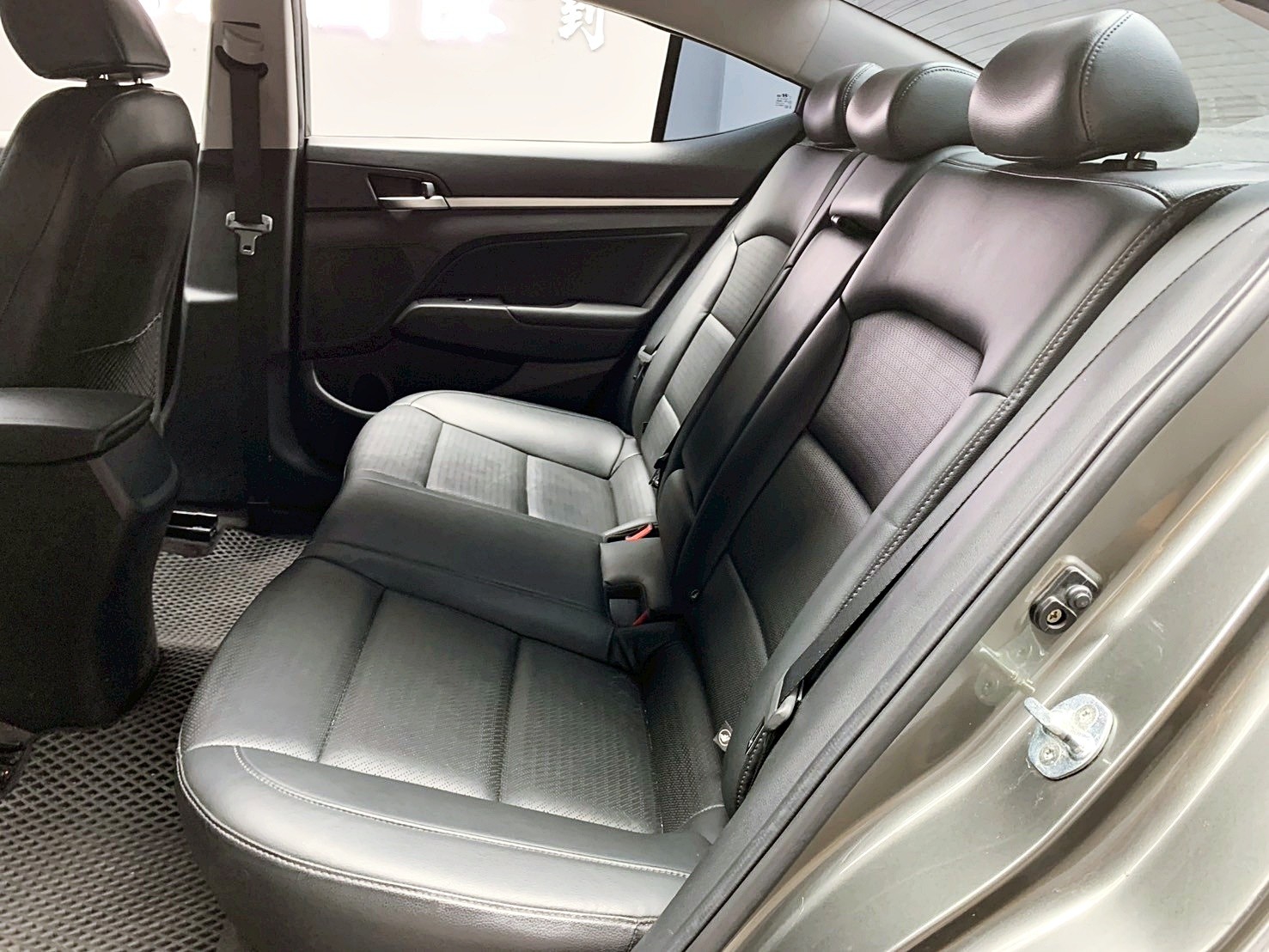 可回原廠 2020 Hyundai Elantra 經典型『小李經理』元禾國際車業/特價中/一鍵就到  第7張相片