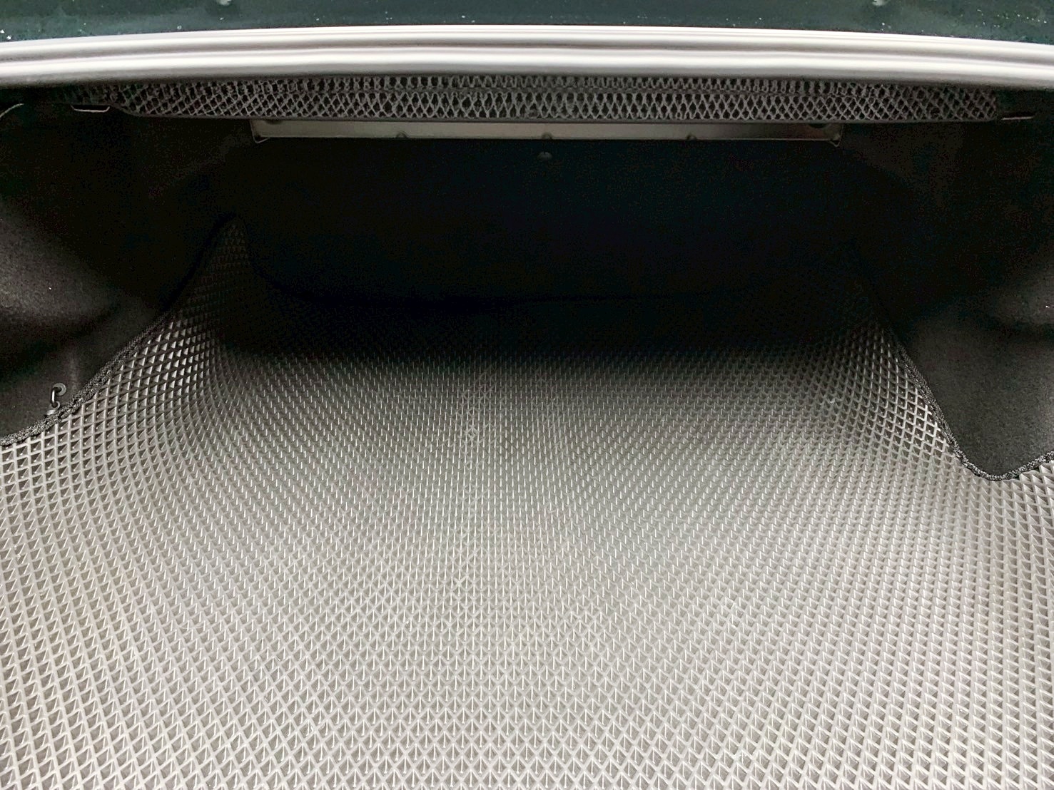 可回原廠 2015 Benz C200 Sedan Avantgarde W205型『小李經理』元禾國際車業/特價中/一鍵就到  第3張相片