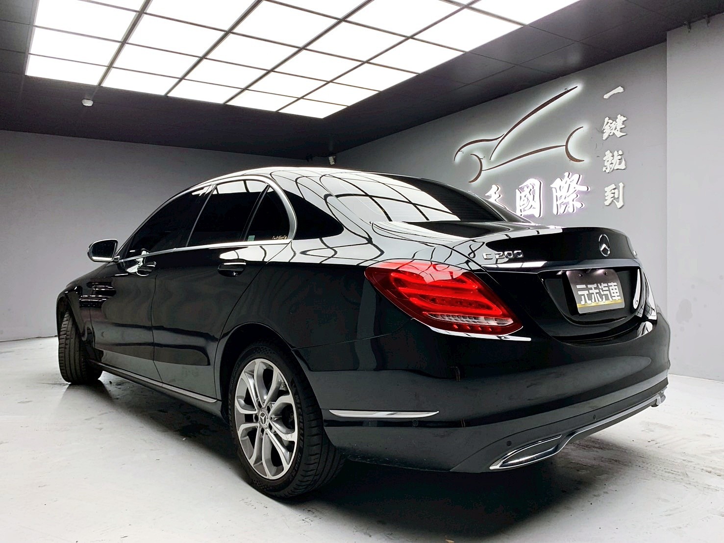 可回原廠 2015 Benz C200 Sedan Avantgarde W205型『小李經理』元禾國際車業/特價中/一鍵就到  第17張相片