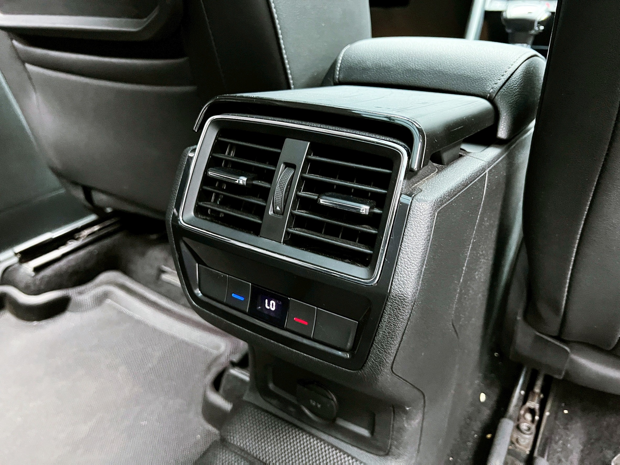 可回原廠 2018 Skoda Kodiaq TSI 七人座四驅尊榮版『小李經理』元禾國際車業/特價中/一鍵就到  第11張相片