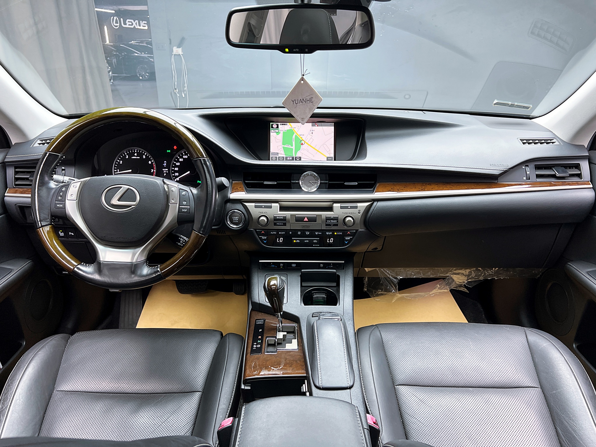 全台到府賞車 2015 Lexus ES350 旗艦版『小李經理』元禾國際車業/中古車/促銷中  第11張相片